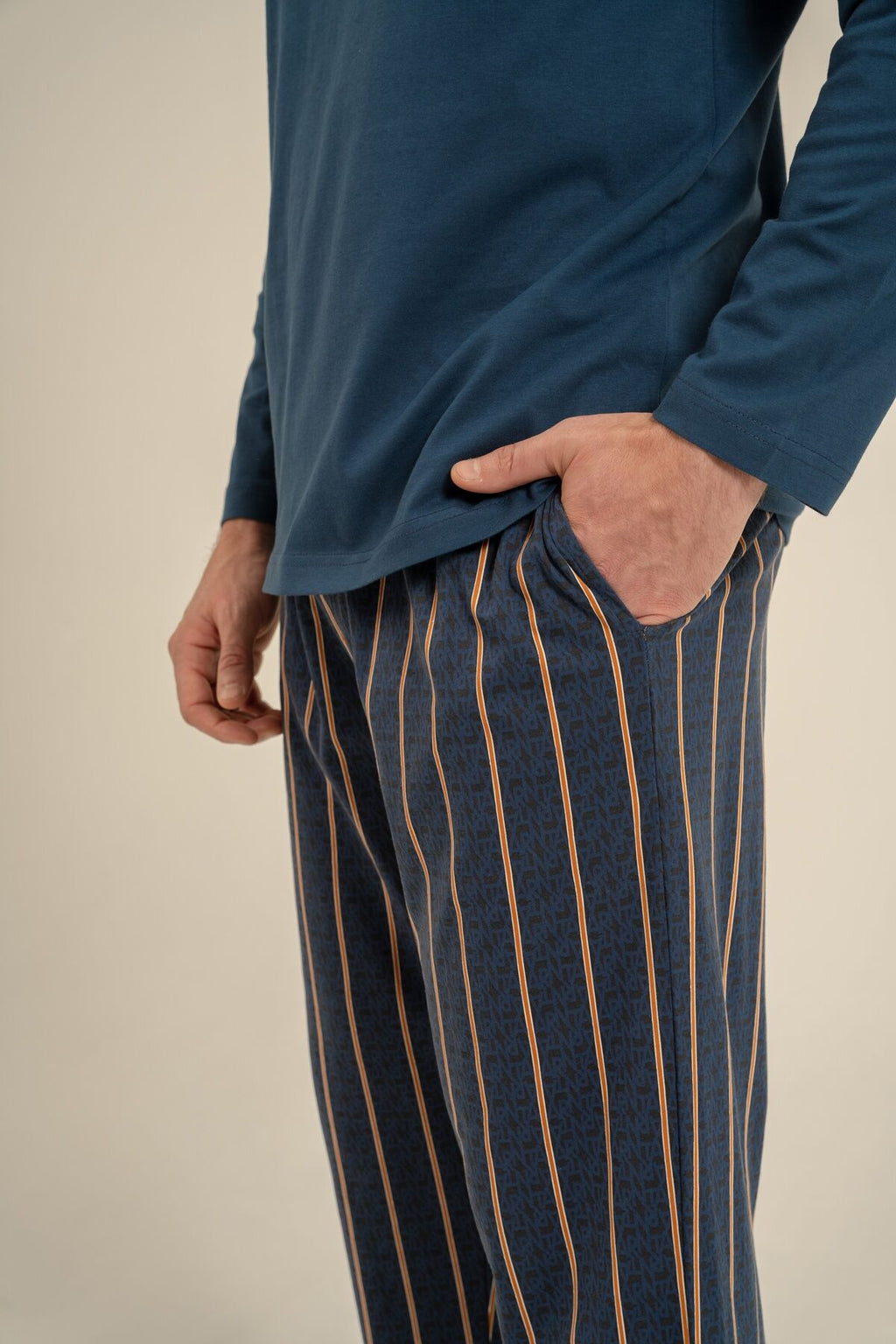 Arnetta Erkek Lacivert Nakışlı Uzun Kol Pijama Takım AR3850-S-V1