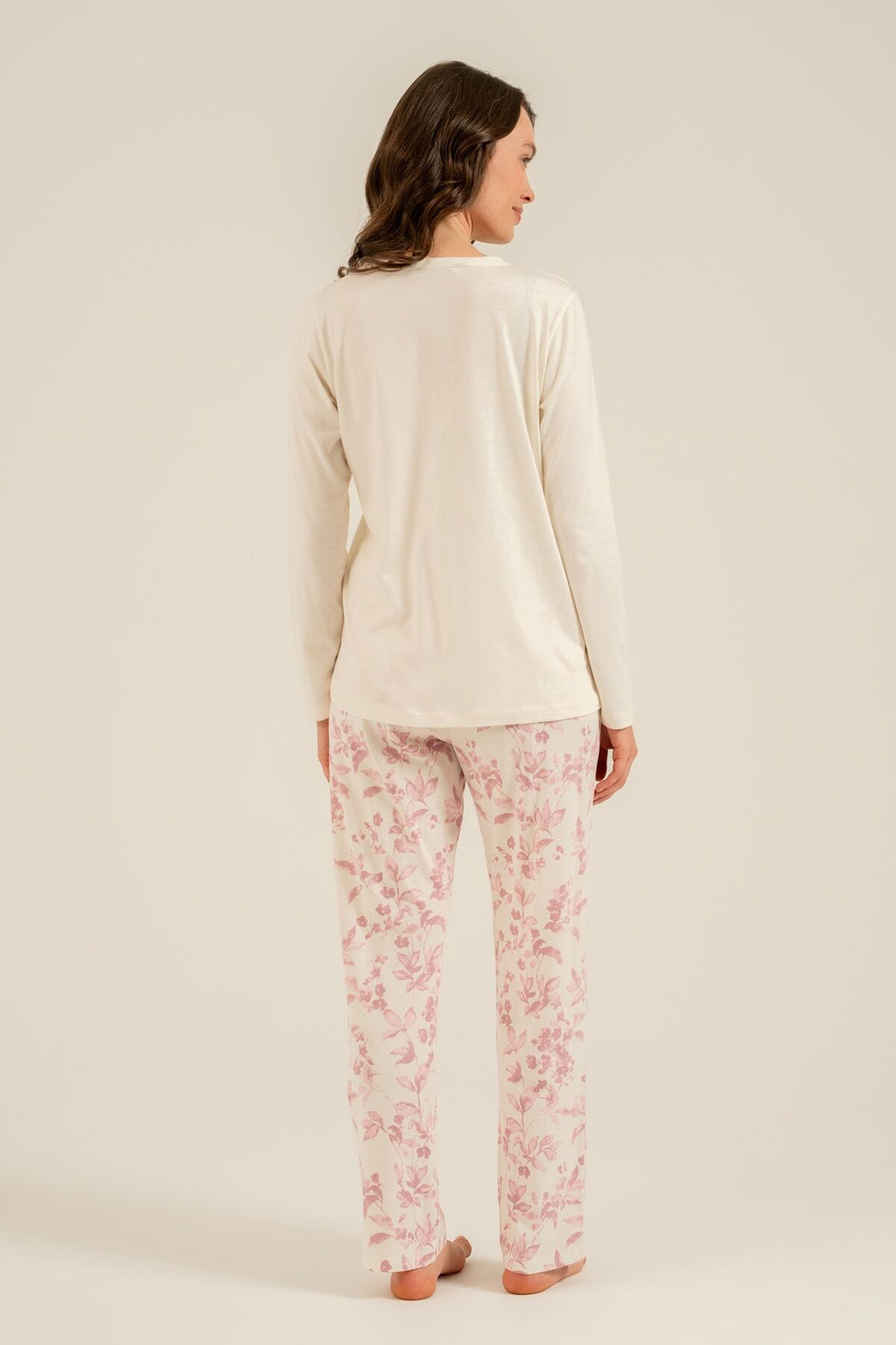 Arnetta Kadın Excuisite Flowers Krem Uzun Kol Pijama Takım AR3743-S-V1