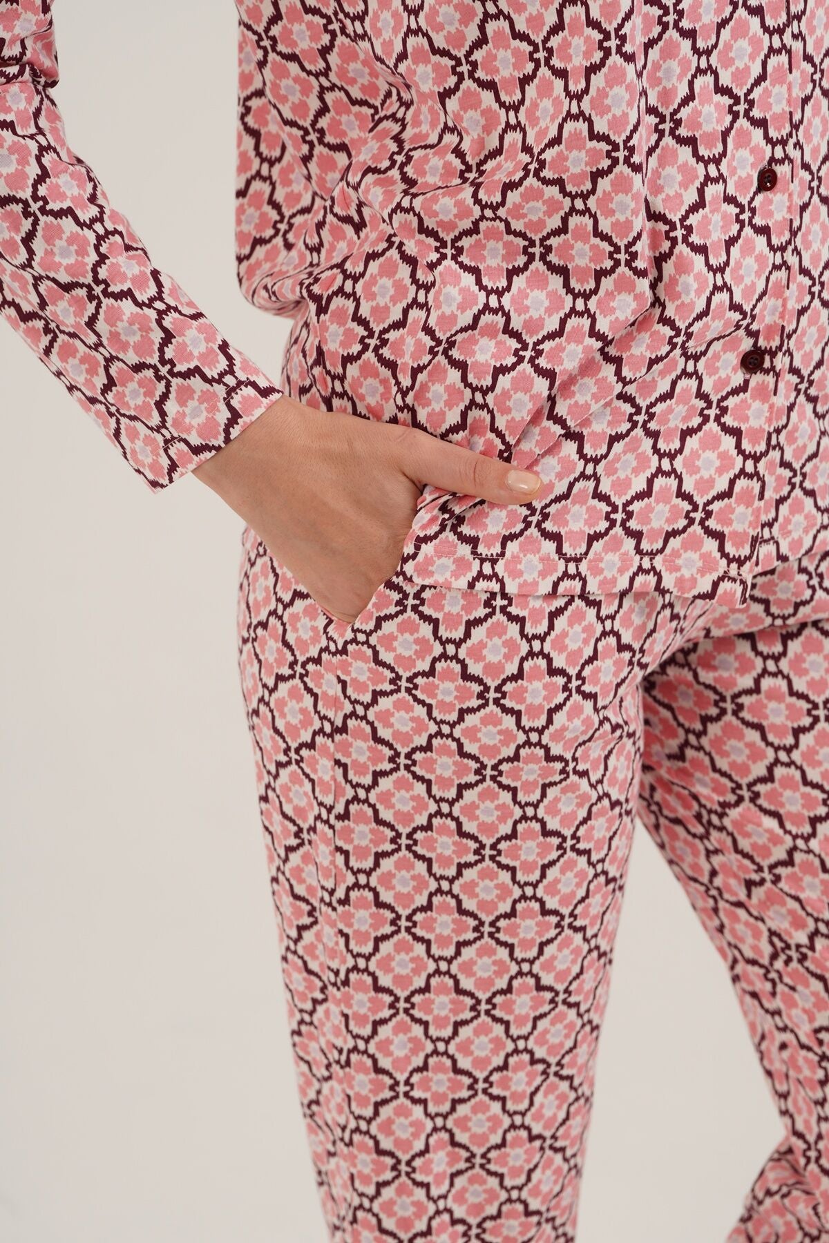 Arnetta Kadın Flowers Desenli Pembe Gömlek Pijama Takımı AR3761-S-V1