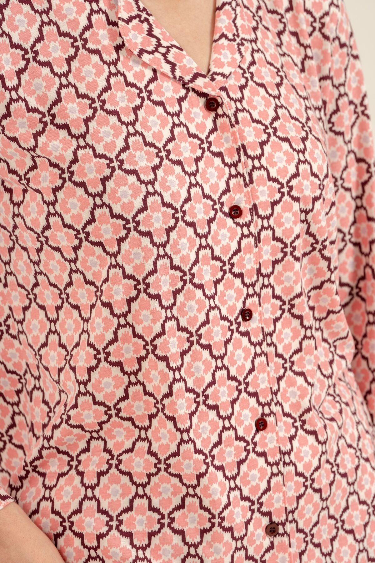 Arnetta Kadın Flowers Desenli Pembe Gömlek Pijama Takımı AR3761-S-V1