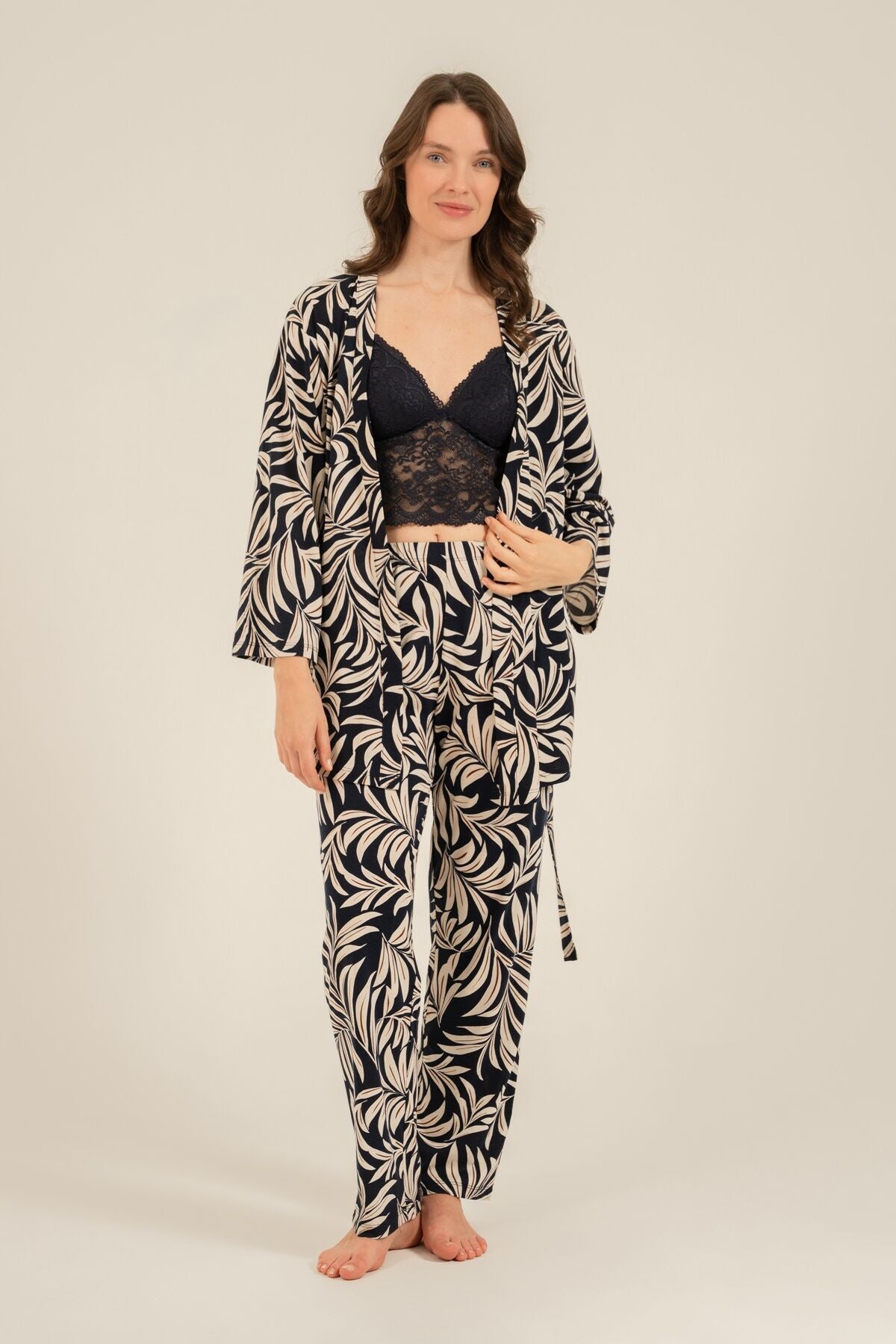 Arnetta Kadın Lacivert Çiçek Desenli Braletli Pijama Takımı AR3740-S-V1
