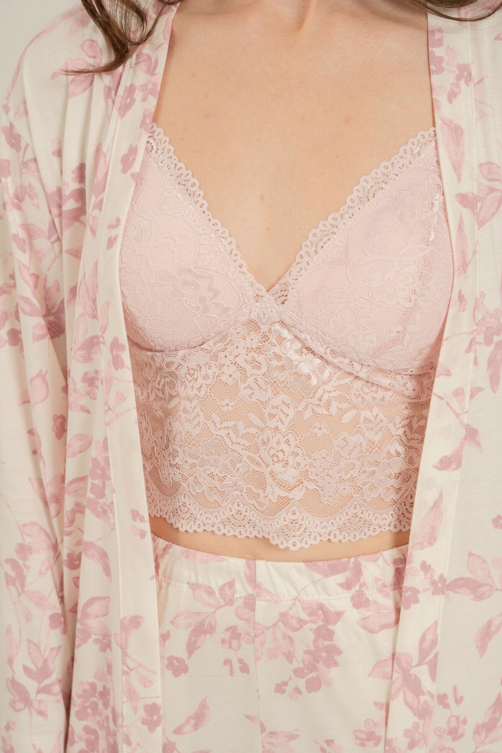 Arnetta Kadın Roses Krem Braletli Pijama Takımı AR3746-S-V1