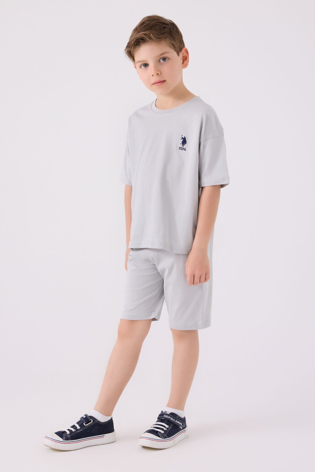 U.S. Polo Assn. Erkek Çocuk Bisiklet Yaka Sargı Nakışlı Yazlık Regular Fit Gri Bermuda Takım US1779-C-V22 Ürün ana görseli