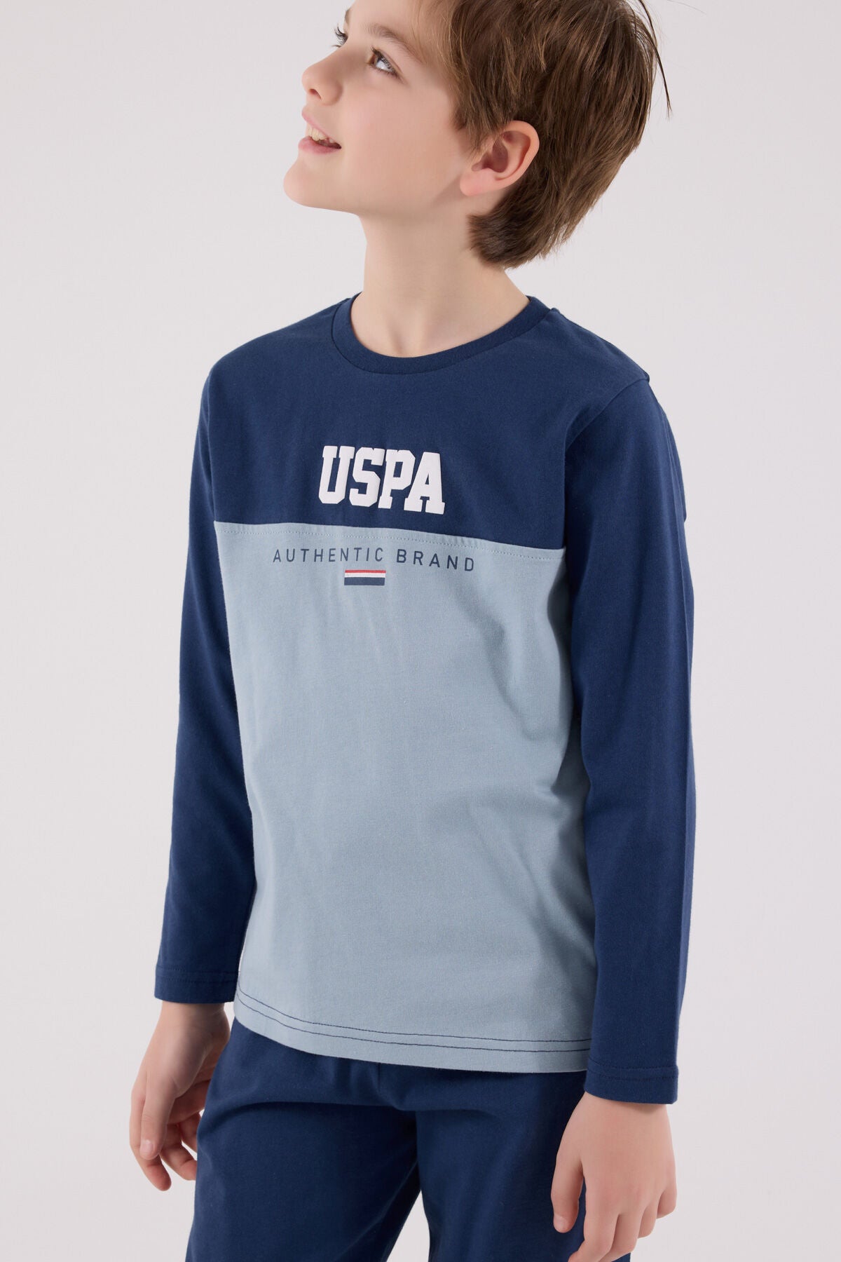 U.S. Polo Assn. Erkek Çocuk Bisiklet Yaka Pigment Baskılı Kışlık Regular Fit Mavi Pijama Takımı US2220-C-V2