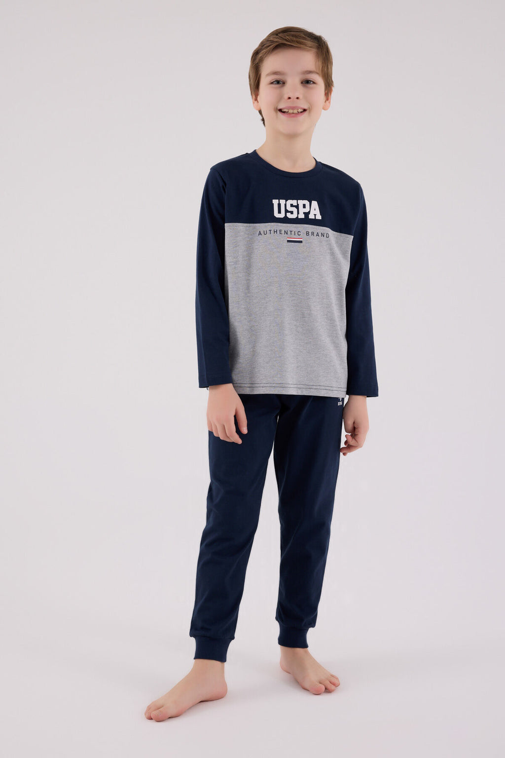 U.S. Polo Assn. Erkek Çocuk Bisiklet Yaka Pigment Baskılı Kışlık Regular Fit Lacivert Pijama Takımı US2220-C-V1
