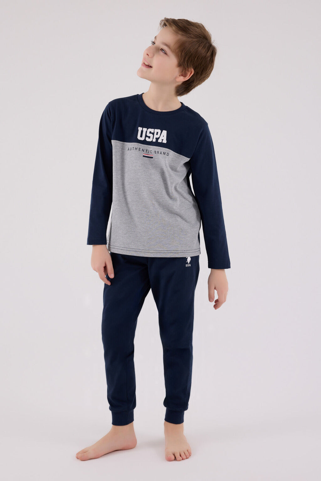 U.S. Polo Assn. Erkek Çocuk Bisiklet Yaka Pigment Baskılı Kışlık Regular Fit Lacivert Pijama Takımı US2220-C-V1