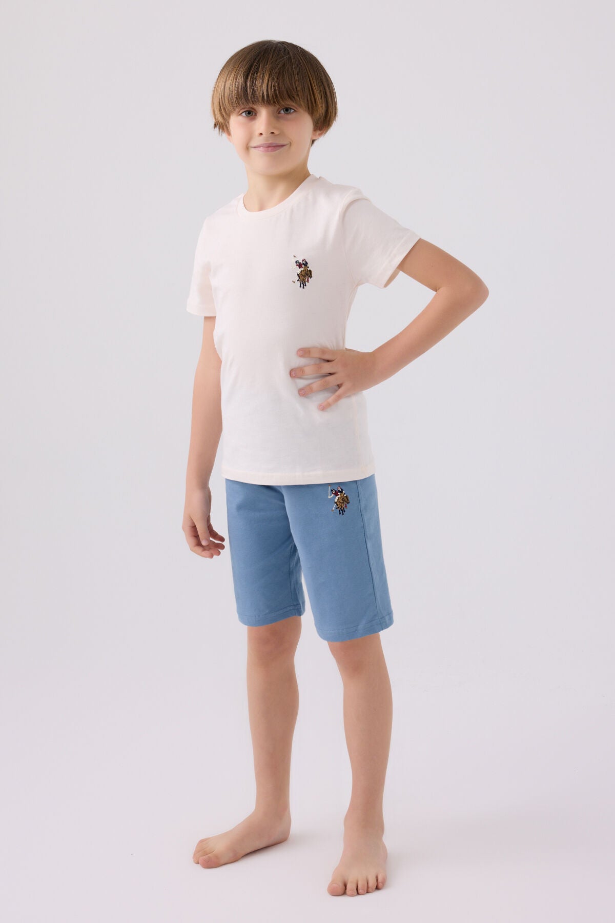 U.S. Polo Assn. Erkek Çocuk Bisiklet Yaka Sargı Nakışlı Yazlık Regular Fit Beyaz Bermuda Takım US1391-C-V6 Ürün ana görseli