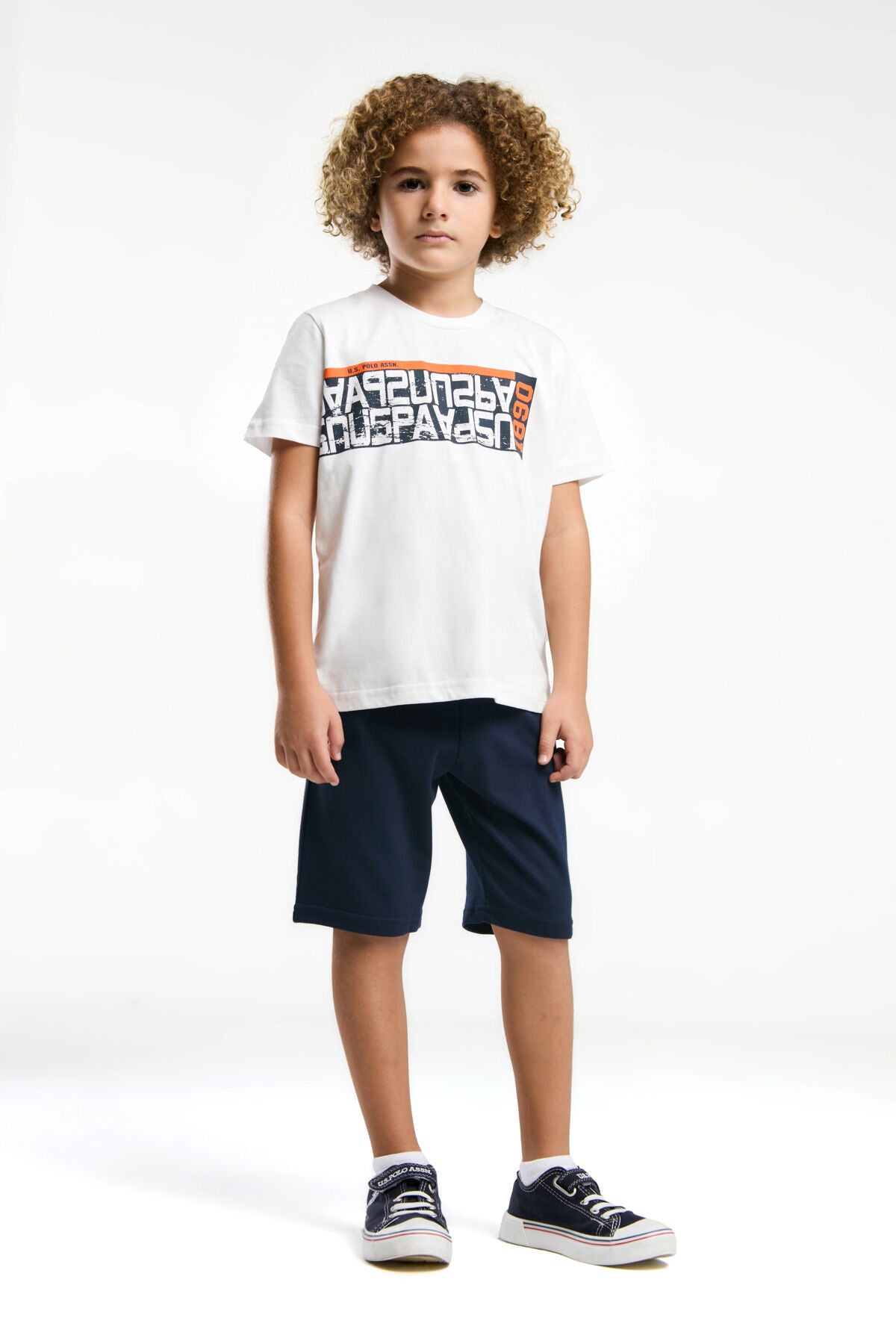 U.S. Polo Assn. Erkek Çocuk Bisiklet Yaka Pigment Baskılı Yazlık Regular Fit Beyaz Bermuda Takım US2051-C-V1 Ürün ana görseli