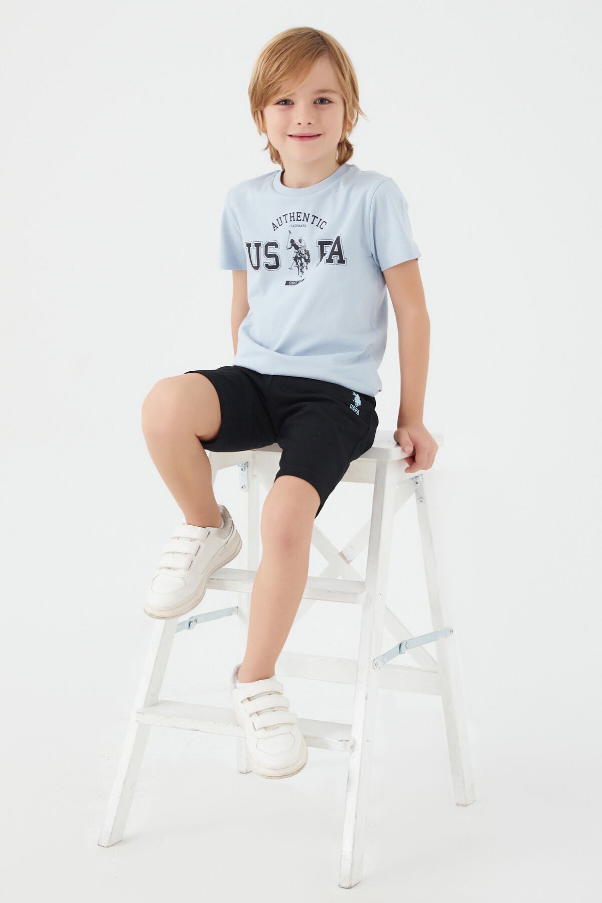 U.S. Polo Assn. Erkek Çocuk Bisiklet Yaka Pigment Baskılı Yazlık Regular Fit Gri Bermuda Takım US1390-C-V2 Ürün ana görseli