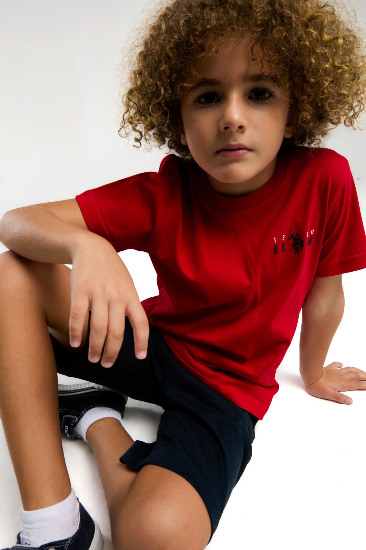 U.S. Polo Assn. Erkek Çocuk Bisiklet Yaka Pigment Baskılı Yazlık Regular Fit Kırmızı Bermuda Takım US2007-C-V1 Ürün ana görseli