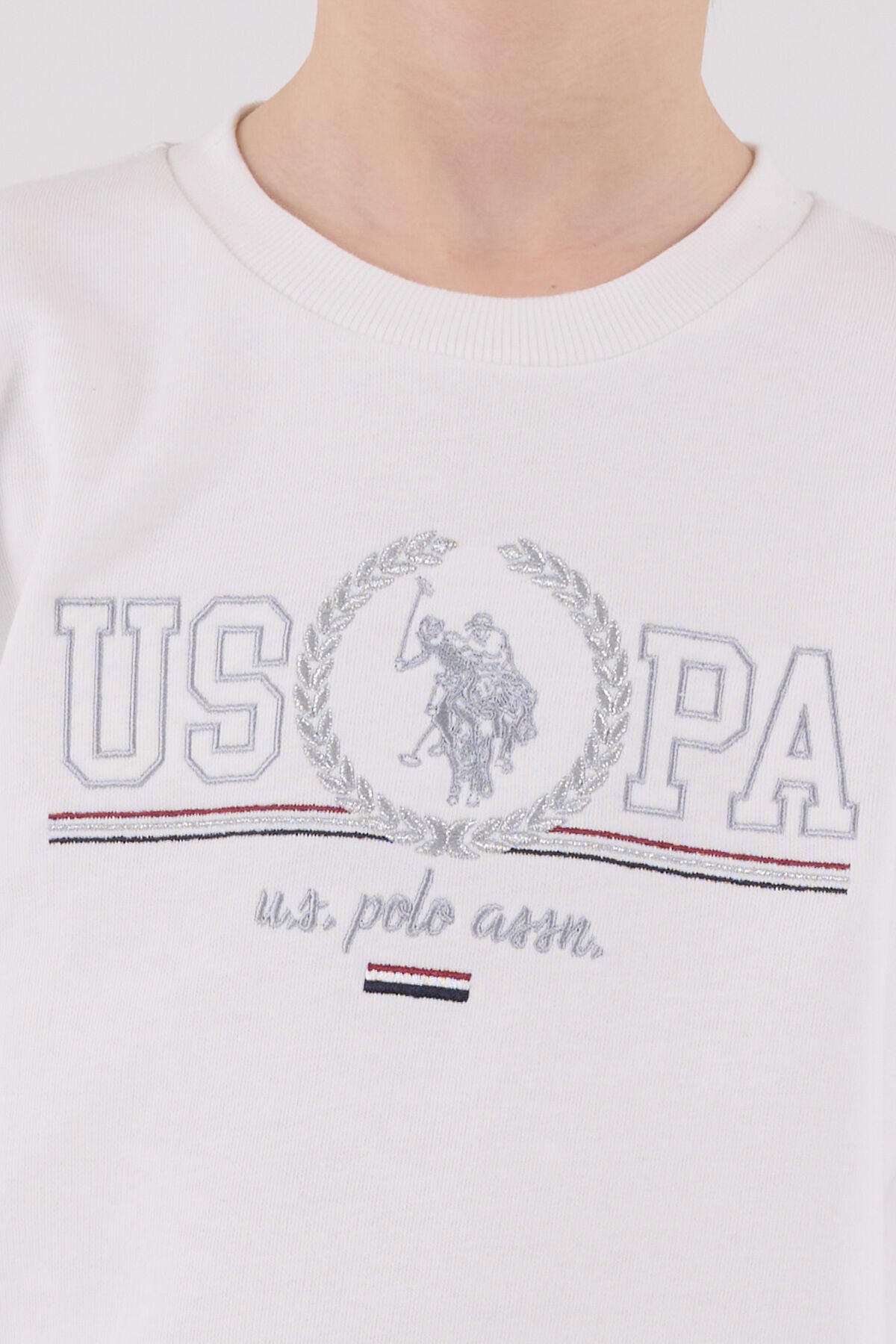 U.S. Polo Assn. Erkek Çocuk Bisiklet Yaka Pigment Baskılı Kışlık Regular Fit Beyaz Eşofman Takımı US2232-C-V1