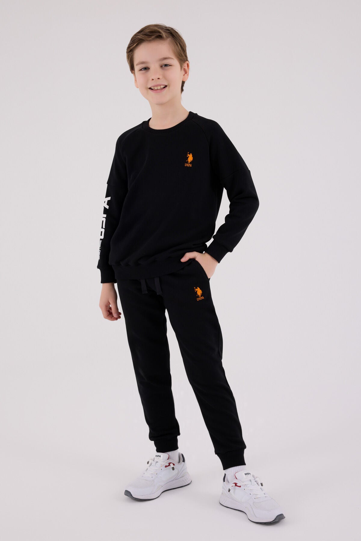 U.S. Polo Assn. Erkek Çocuk Kışlık Regular Fit Siyah Eşofman Takımı US2221-C-V2