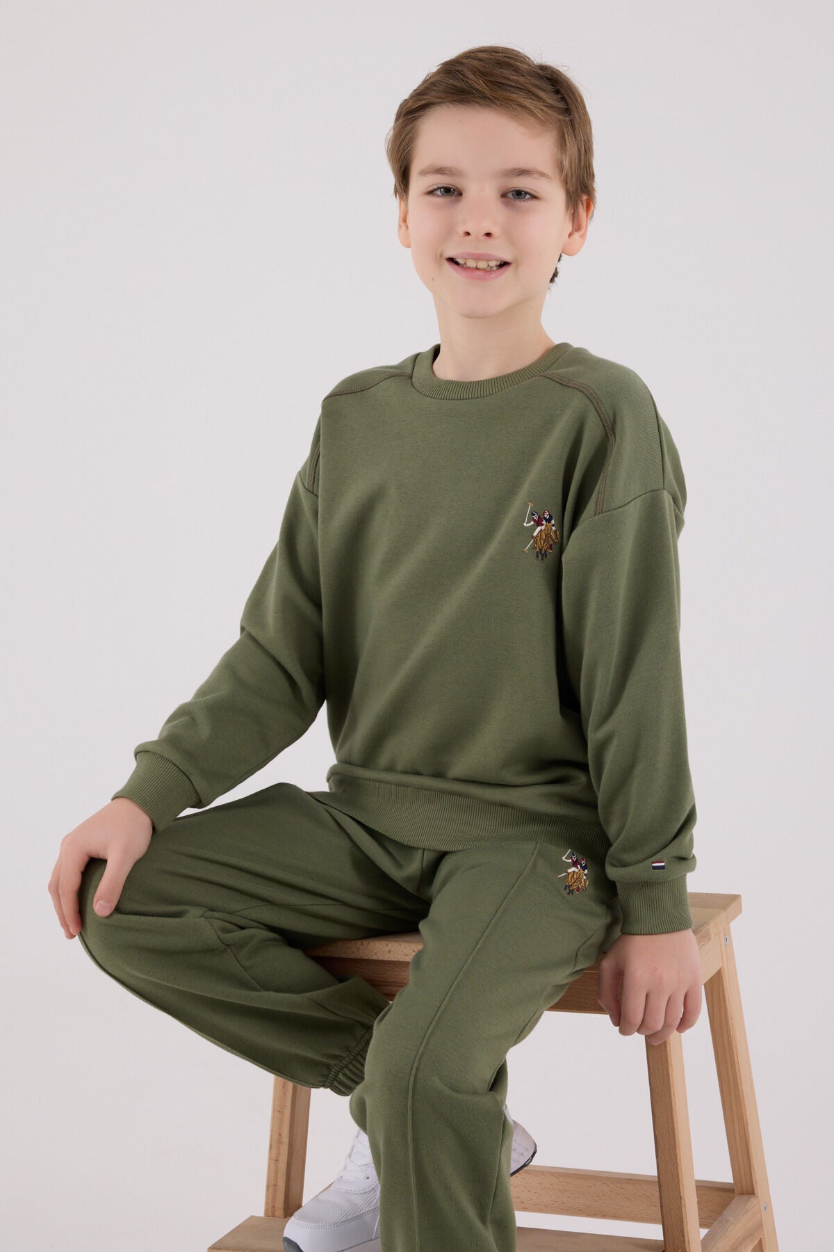 U.S. Polo Assn. Erkek Çocuk Kışlık Regular Fit Haki Eşofman Takımı US2228-C-V2 Ürün ana görseli