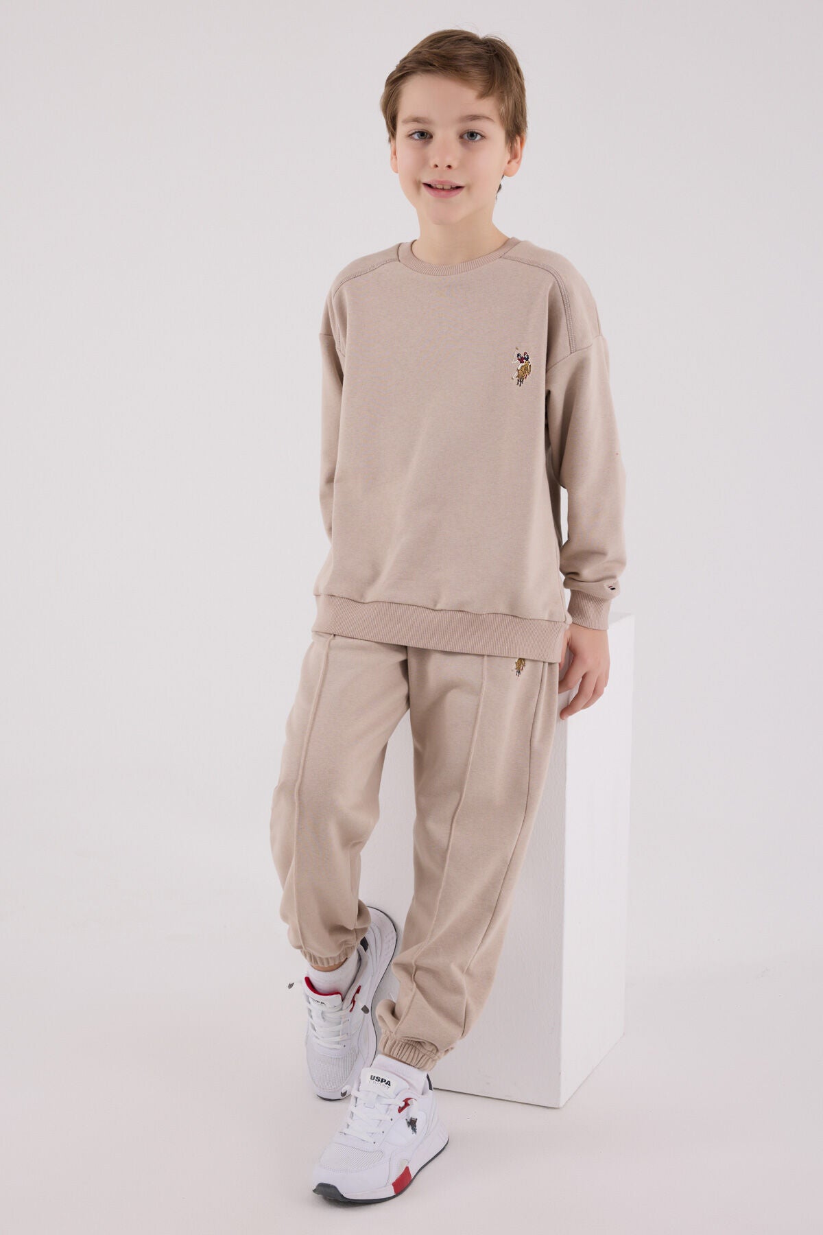 U.S. Polo Assn. Erkek Çocuk Kışlık Regular Fit Kahverengi Eşofman Takımı US2228-C-V1