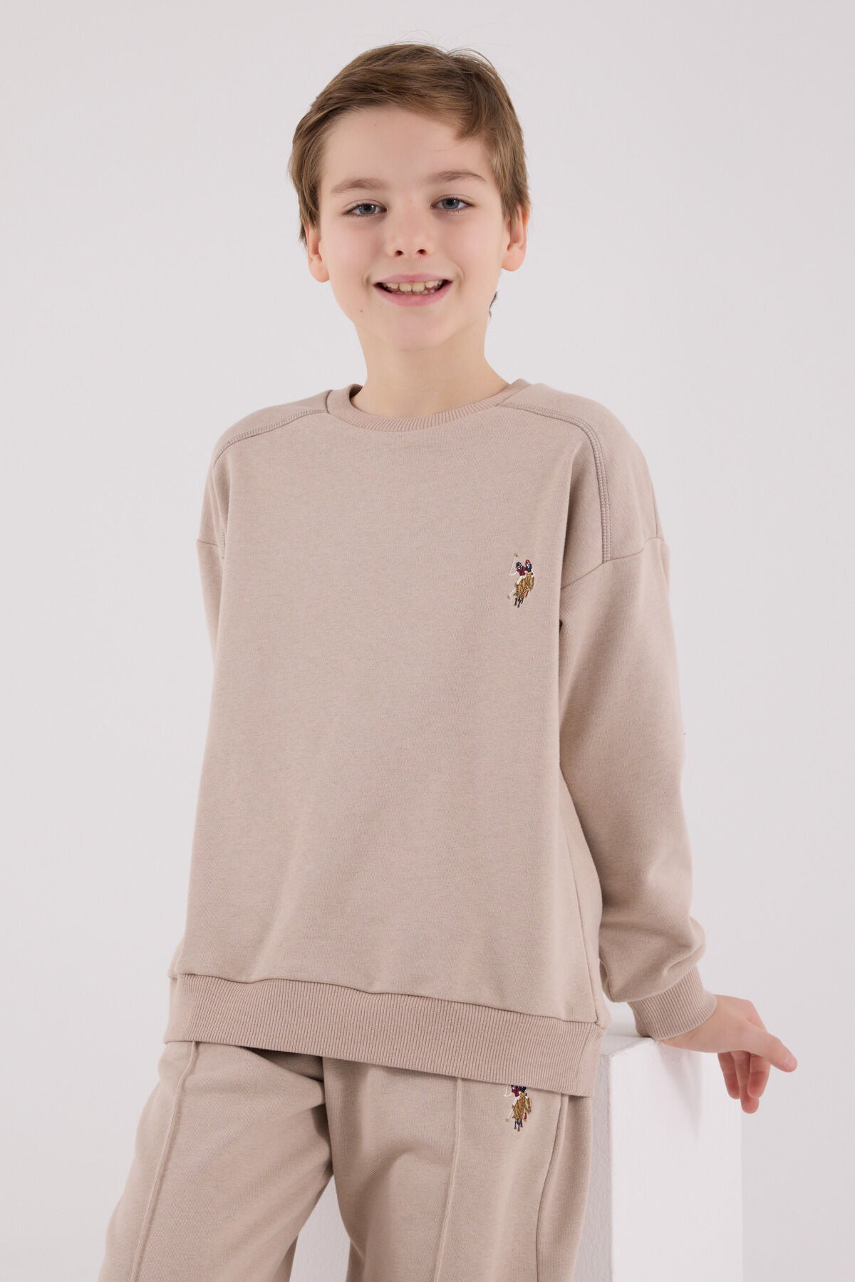 U.S. Polo Assn. Erkek Çocuk Kışlık Regular Fit Kahverengi Eşofman Takımı US2228-C-V1