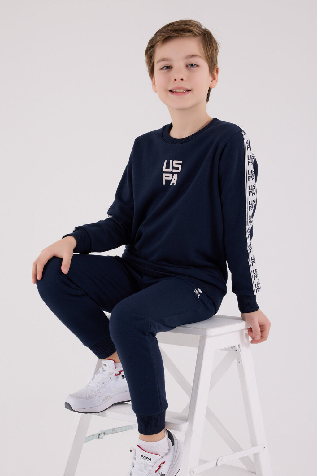 U.S. Polo Assn. Erkek Çocuk Kışlık Regular Fit Lacivert Eşofman Takımı US2231-C-V2
