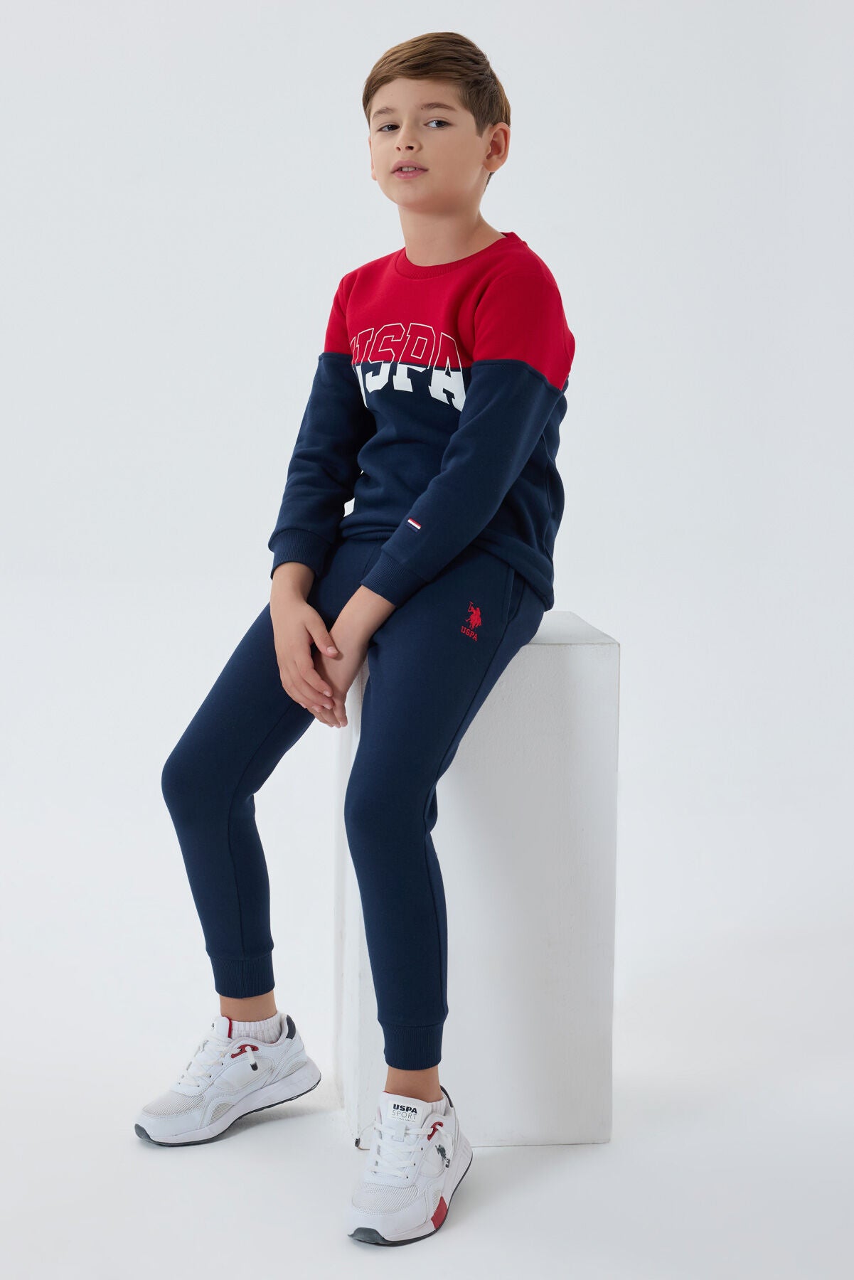 U.S. Polo Assn. Erkek Çocuk Bisiklet Yaka Empirme Baskılı Kışlık Regular Fit Lacivert Eşofman Takımı US1139-C-V3 Ürün ikincil görseli