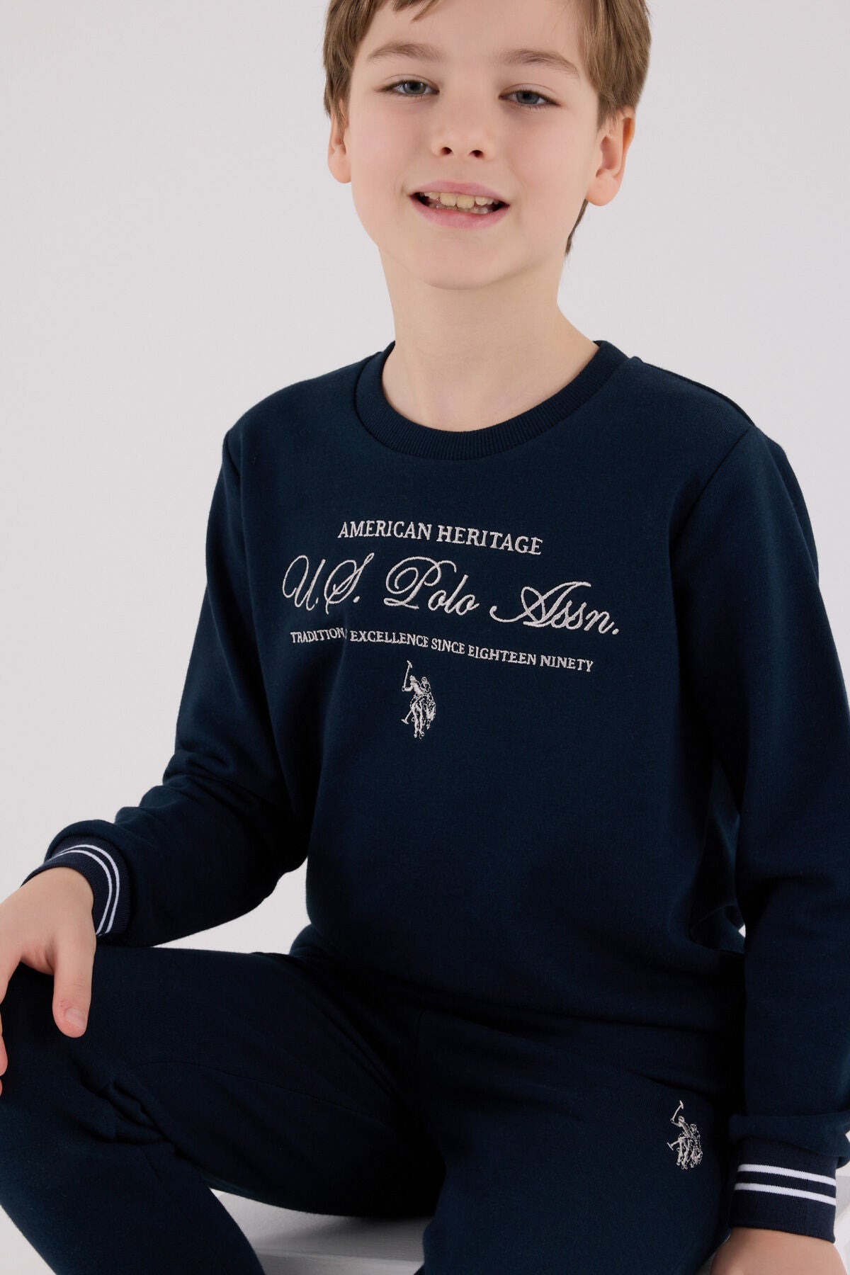 U.S. Polo Assn. Erkek Çocuk Kışlık Regular Fit Lacivert Eşofman Takımı US2225-C-V1
