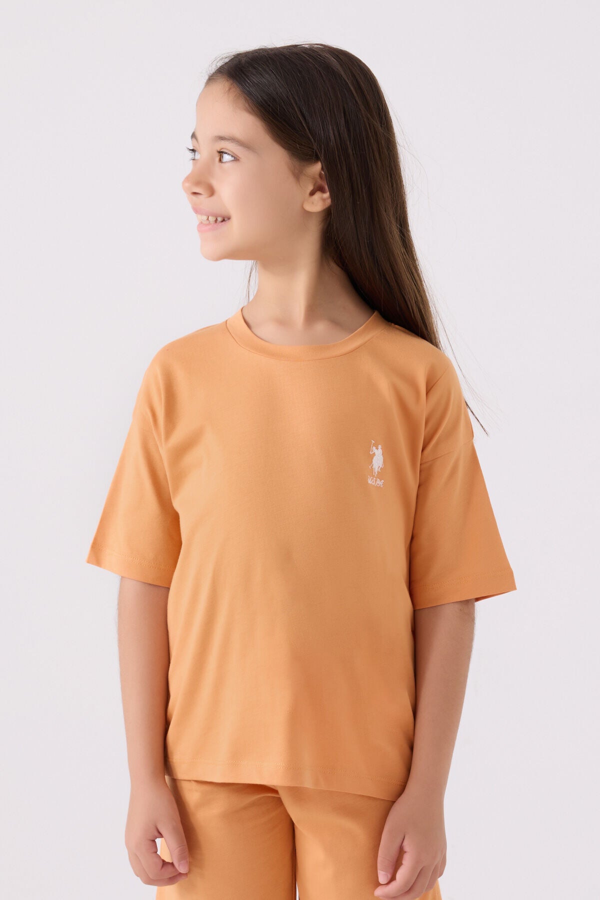 U.S. Polo Assn. Kız Çocuk Bisiklet Yaka Sargı Nakışlı Yazlık Regular Fit Turuncu Bermuda Takım US1848-C-V47 Ürün ikincil görseli
