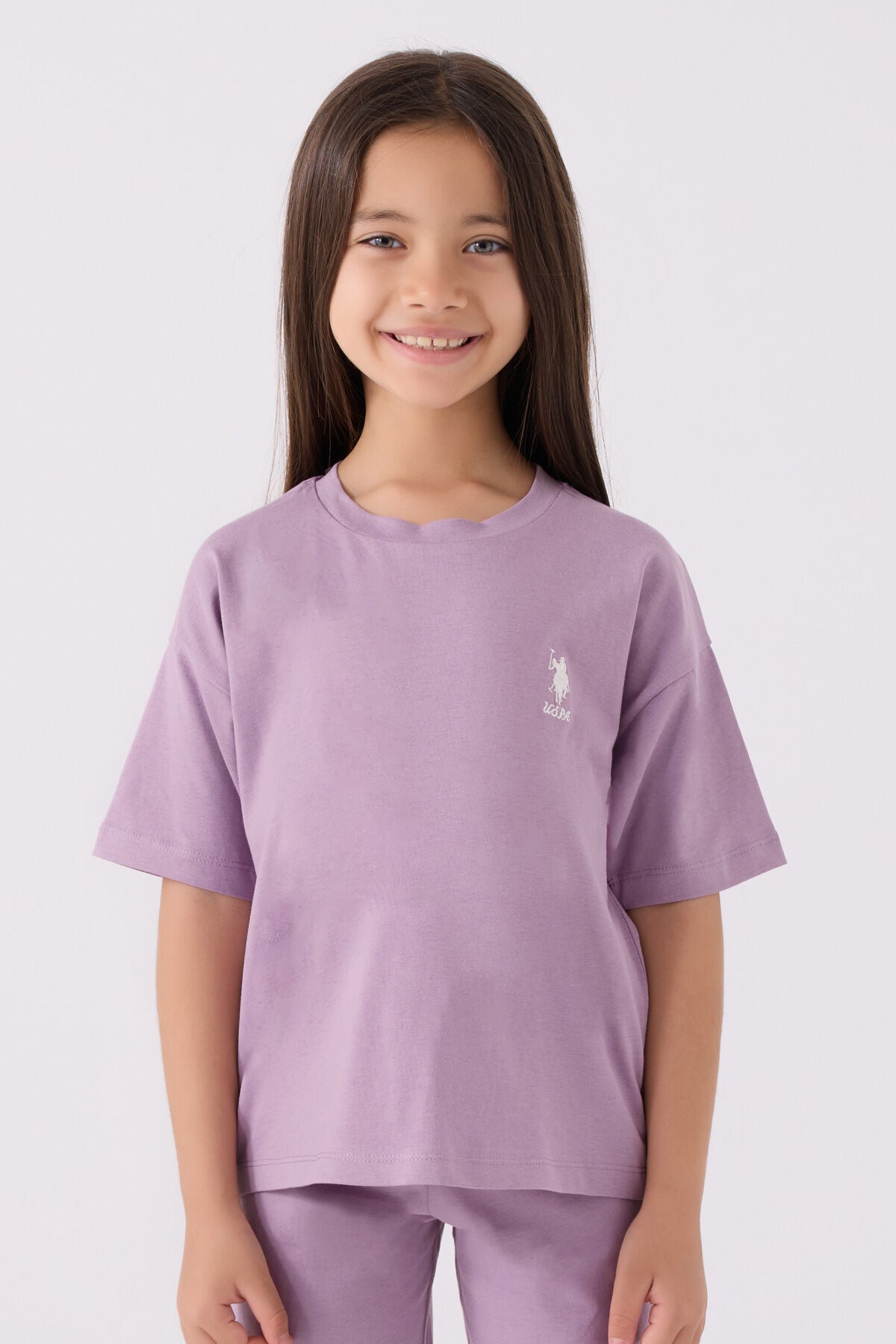 U.S. Polo Assn. Kız Çocuk Bisiklet Yaka Sargı Nakışlı Yazlık Regular Fit Mor Bermuda Takım US1848-C-V60 Ürün ikincil görseli