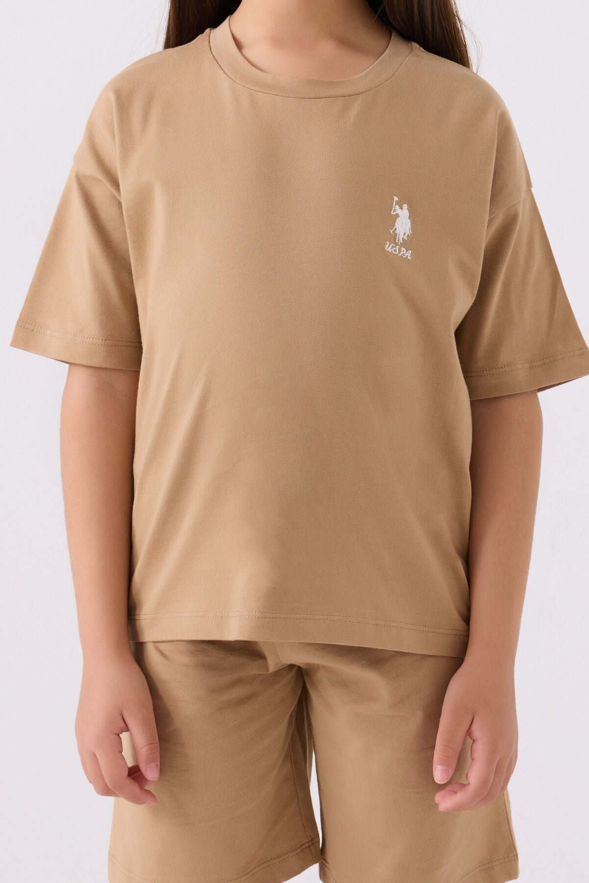 U.S. Polo Assn. Kız Çocuk Bisiklet Yaka Sargı Nakışlı Yazlık Regular Fit Kahverengi Bermuda Takım US1848-C-V9