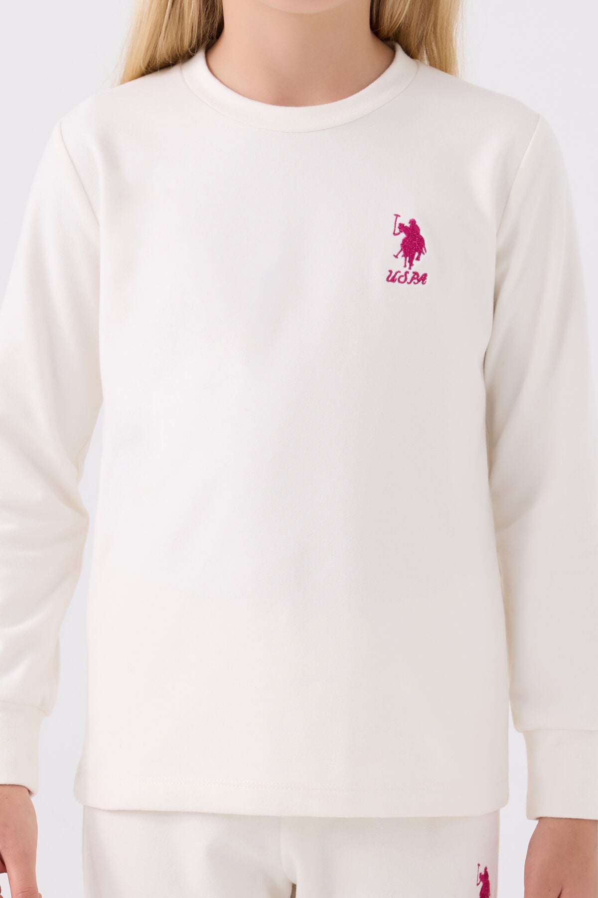 U.S. Polo Assn. Kız Çocuk Bisiklet Yaka Pigment Baskılı Kışlık Regular Fit Beyaz Pijama Takımı US1669-C-V4