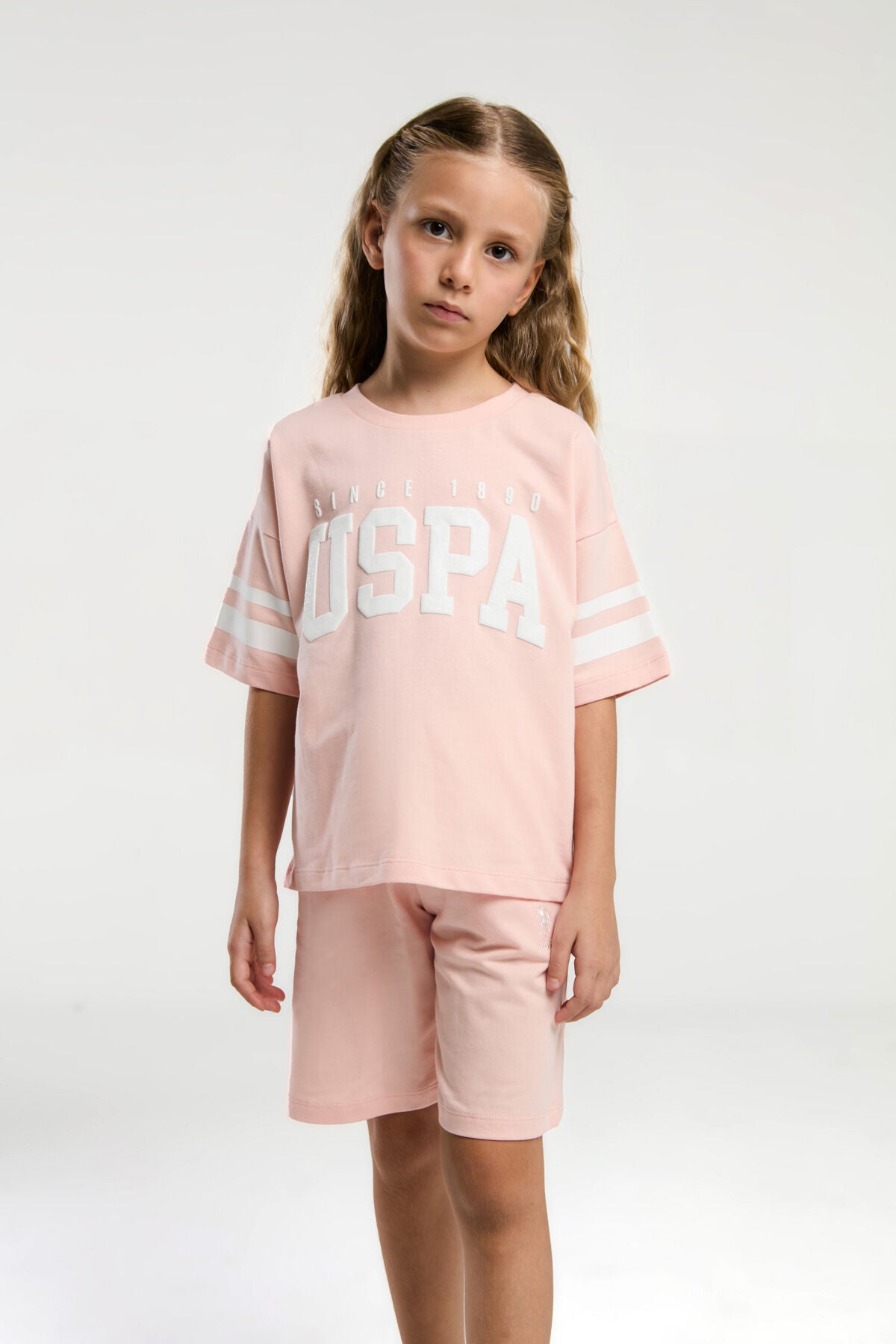 U.S. Polo Assn. Kız Çocuk Bisiklet Yaka Pigment Baskılı Yazlık Regular Fit Pembe Bermuda Takım US2091-C-V4 Ürün ana görseli