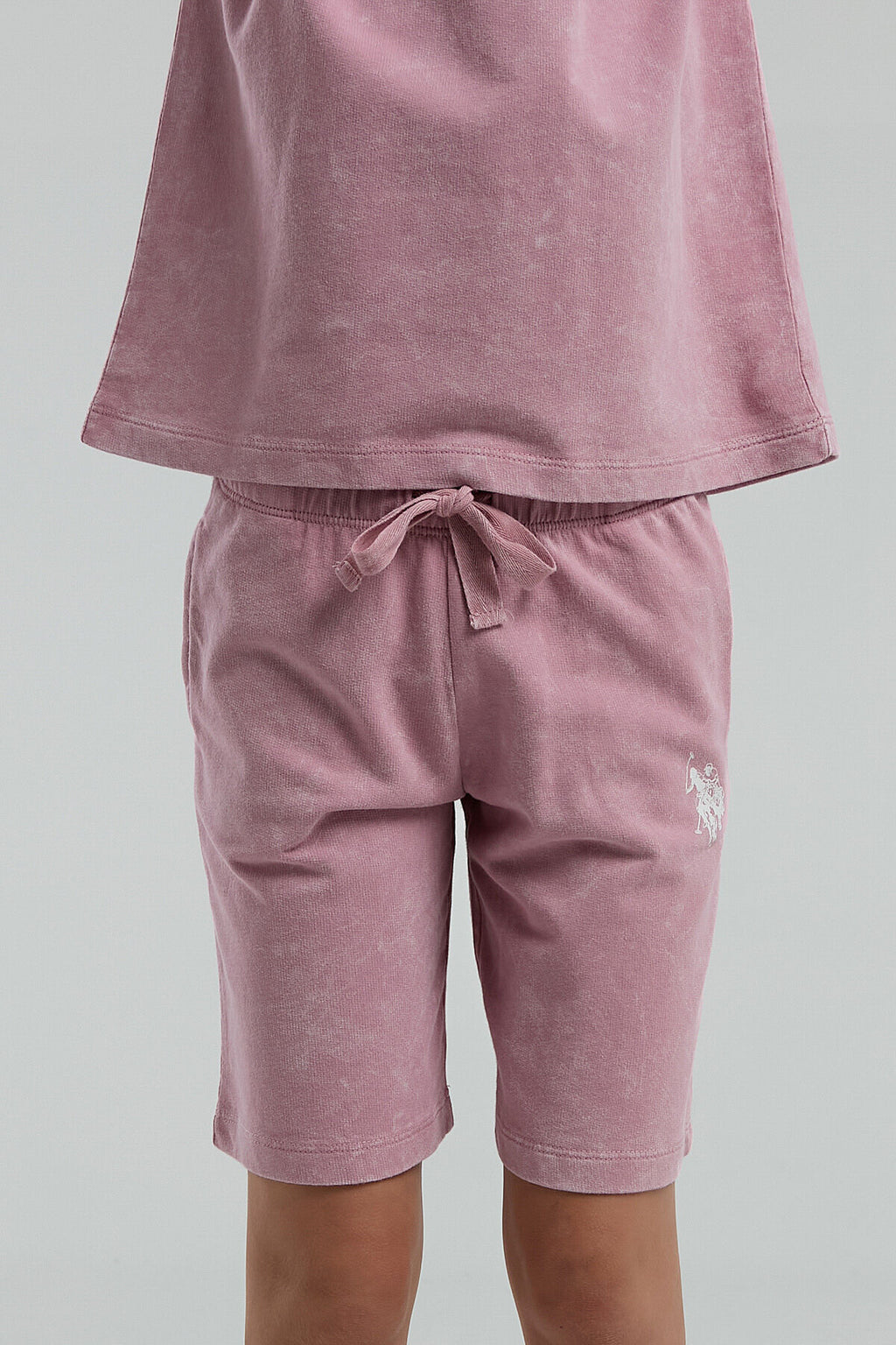 U.S. Polo Assn. Kız Çocuk Bisiklet Yaka Sargı Nakışlı Yazlık Regular Fit Pembe Bermuda Takım US2089-C-V3