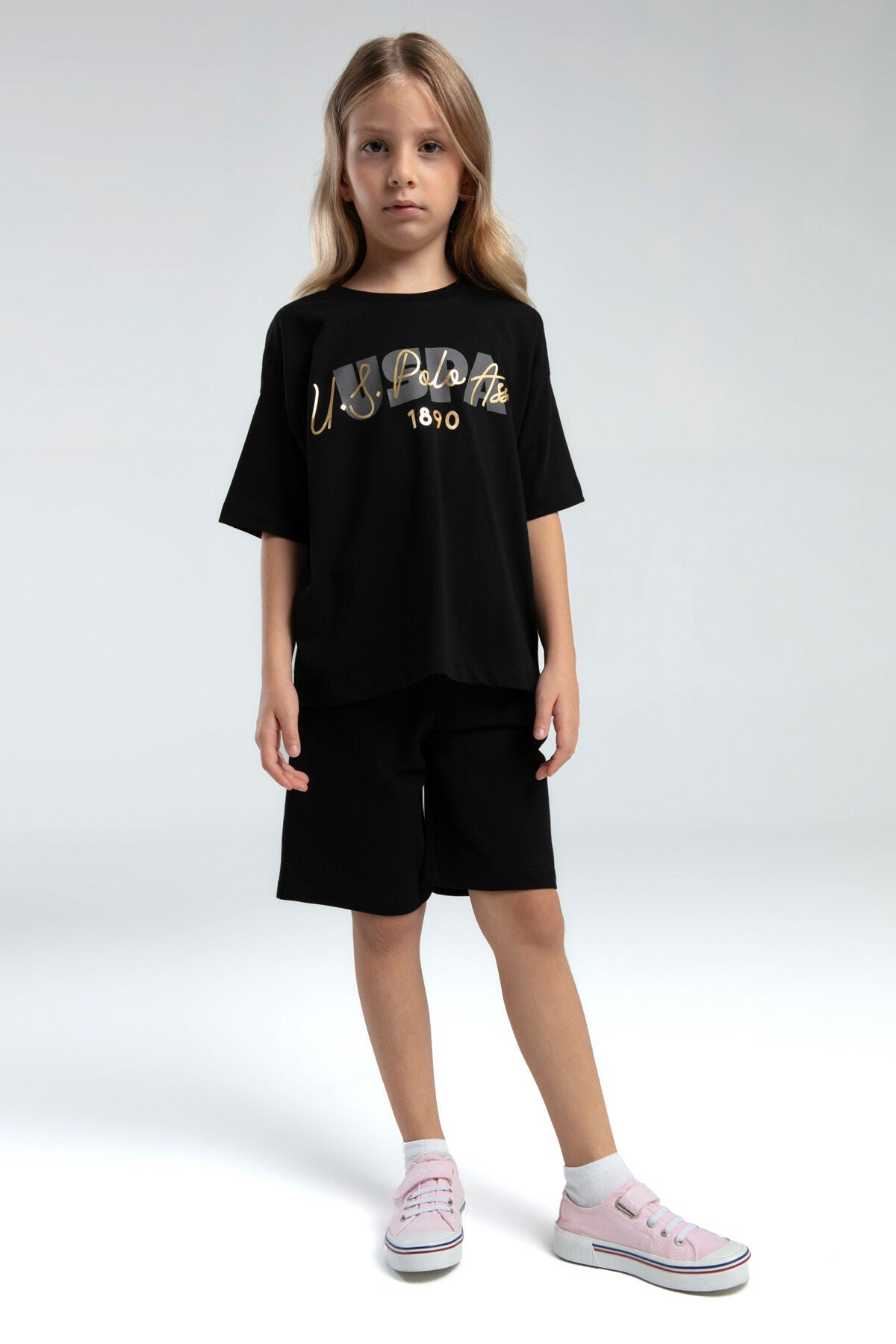 U.S. Polo Assn. Kız Çocuk Bisiklet Yaka Pigment Baskılı Yazlık Regular Fit Siyah Bermuda Takım US2080-C-V1 Ürün ana görseli