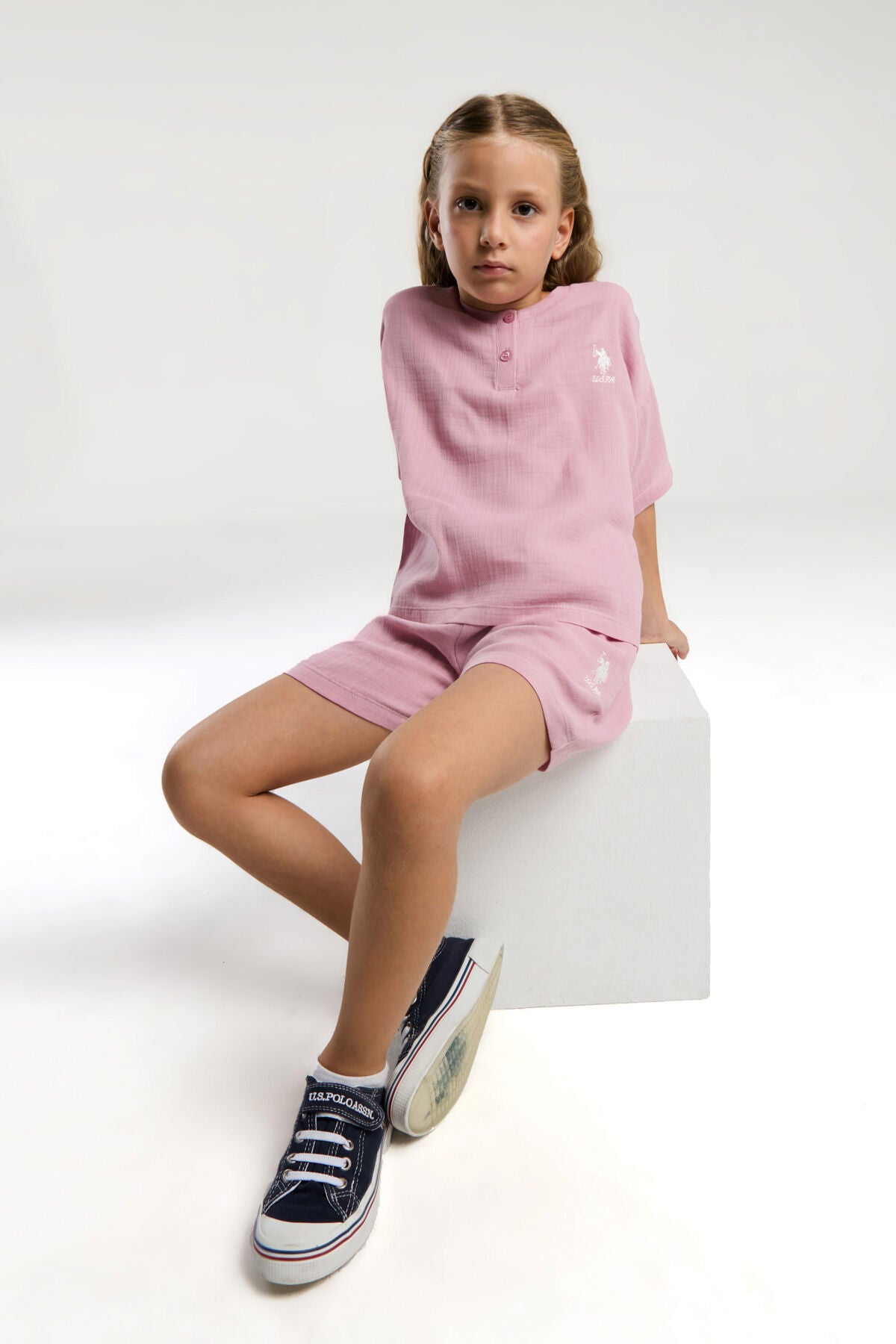 U.S. Polo Assn. Kız Çocuk Pembe Şort Takım Ürün ikincil görseli
