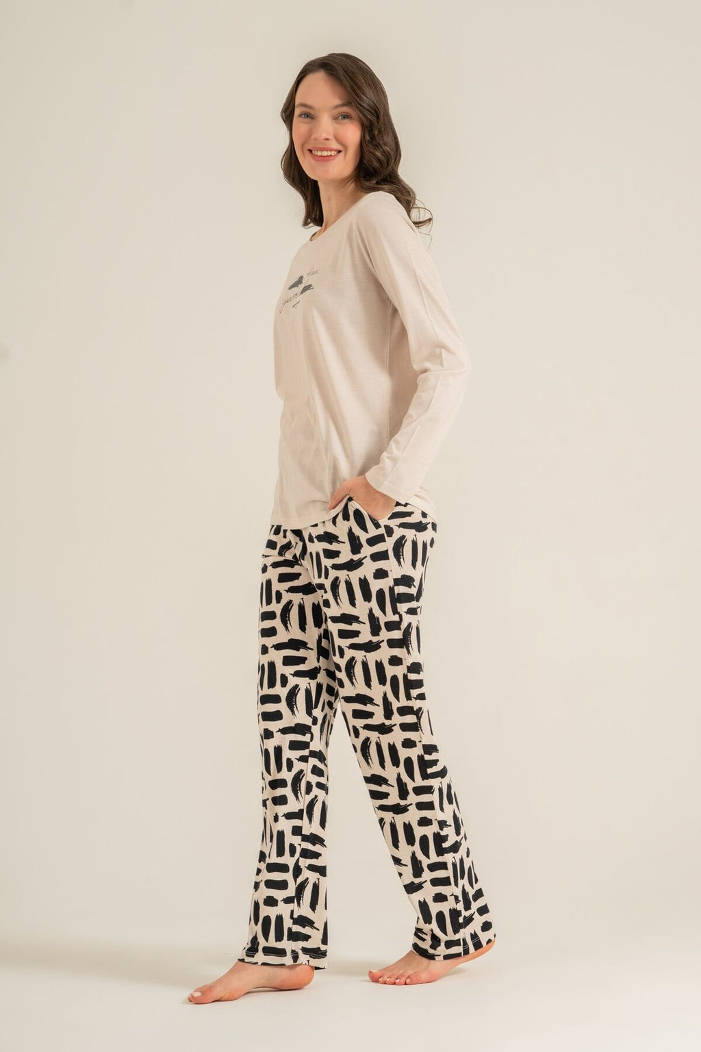 Pierre Cardin Kadın Better Than Yesterday Krem Uzun Kol Pijama Takım PC9299-S-V1