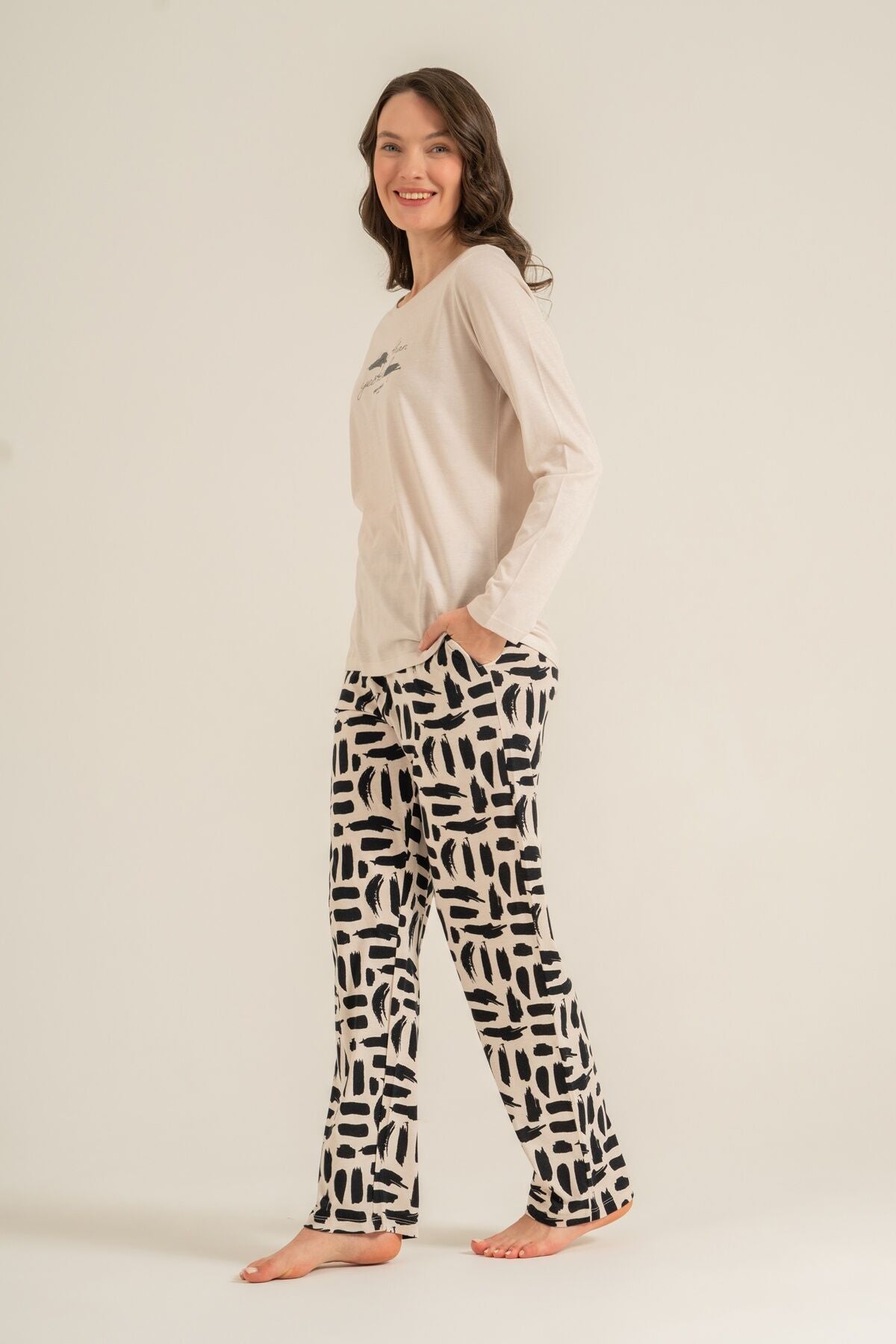 Pierre Cardin Kadın Better Than Yesterday Krem Uzun Kol Pijama Takım PC9299-S-V1