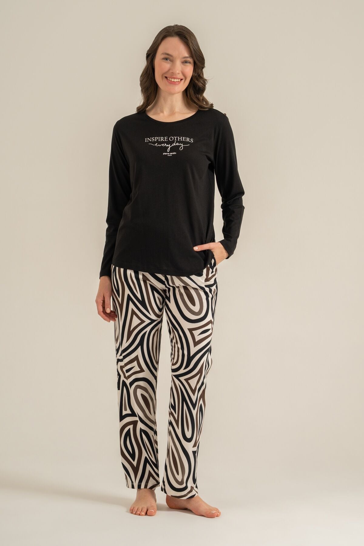 Pierre Cardin Kadın Inspire Others Everyday Siyah Uzun Kol Pijama Takım PC9280-S-V1