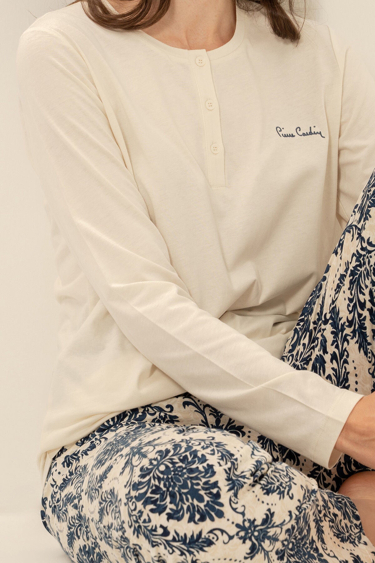 Pierre Cardin Kadın Krem Düğmeli Yaka Uzun Kol Pijama Takım PC9285-S-V2