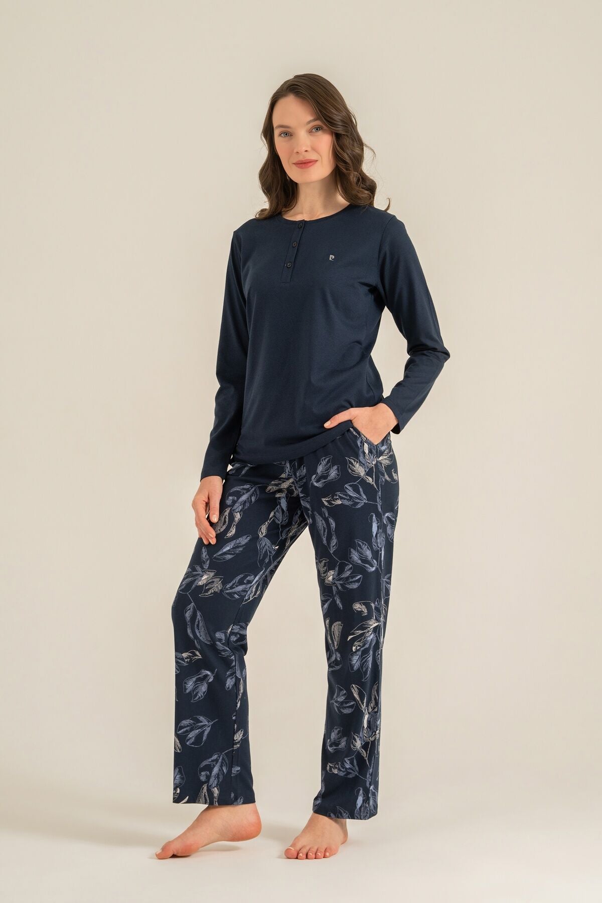 Pierre Cardin Kadın Leaves Lacivert Uzun Kol Pijama Takım PC9258-S-V1