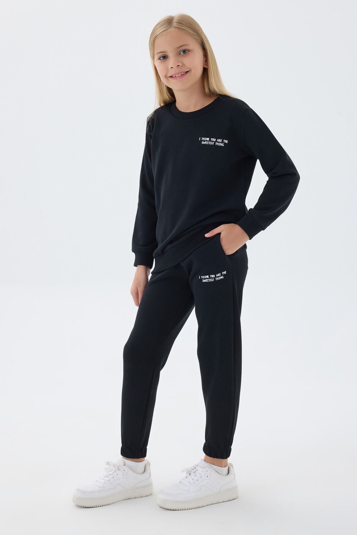 Rolypoly Kız Çocuk Bisiklet Yaka Empirme Baskılı Kışlık Regular Fit Siyah Eşofman Takımı RP3502-C-V1 Ürün ana görseli