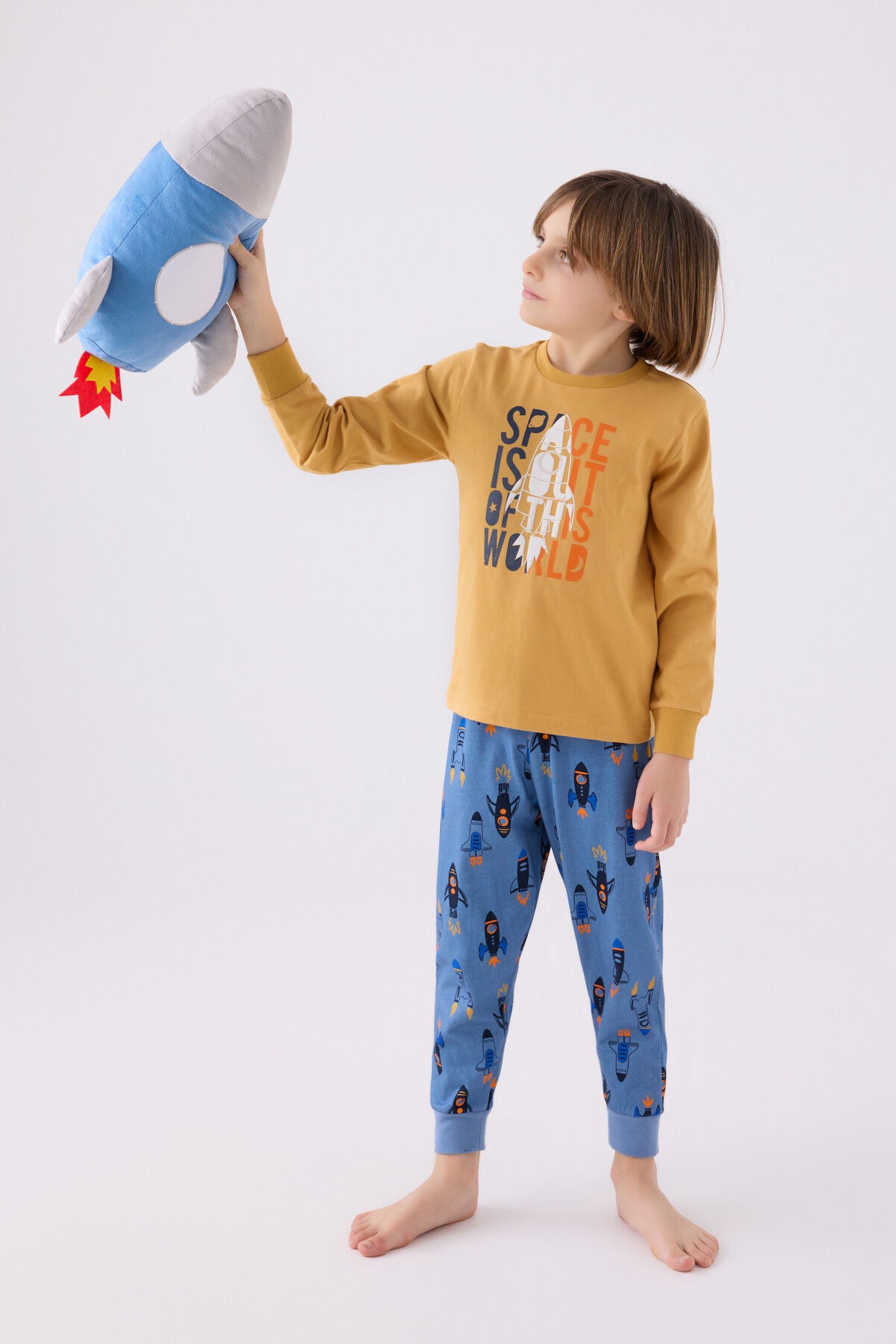 Rolypoly Erkek Çocuk Bisiklet Yaka Pigment Baskılı Kışlık Regular Fit Sarı Pijama Takımı RP3442-C-V2 Ürün ana görseli