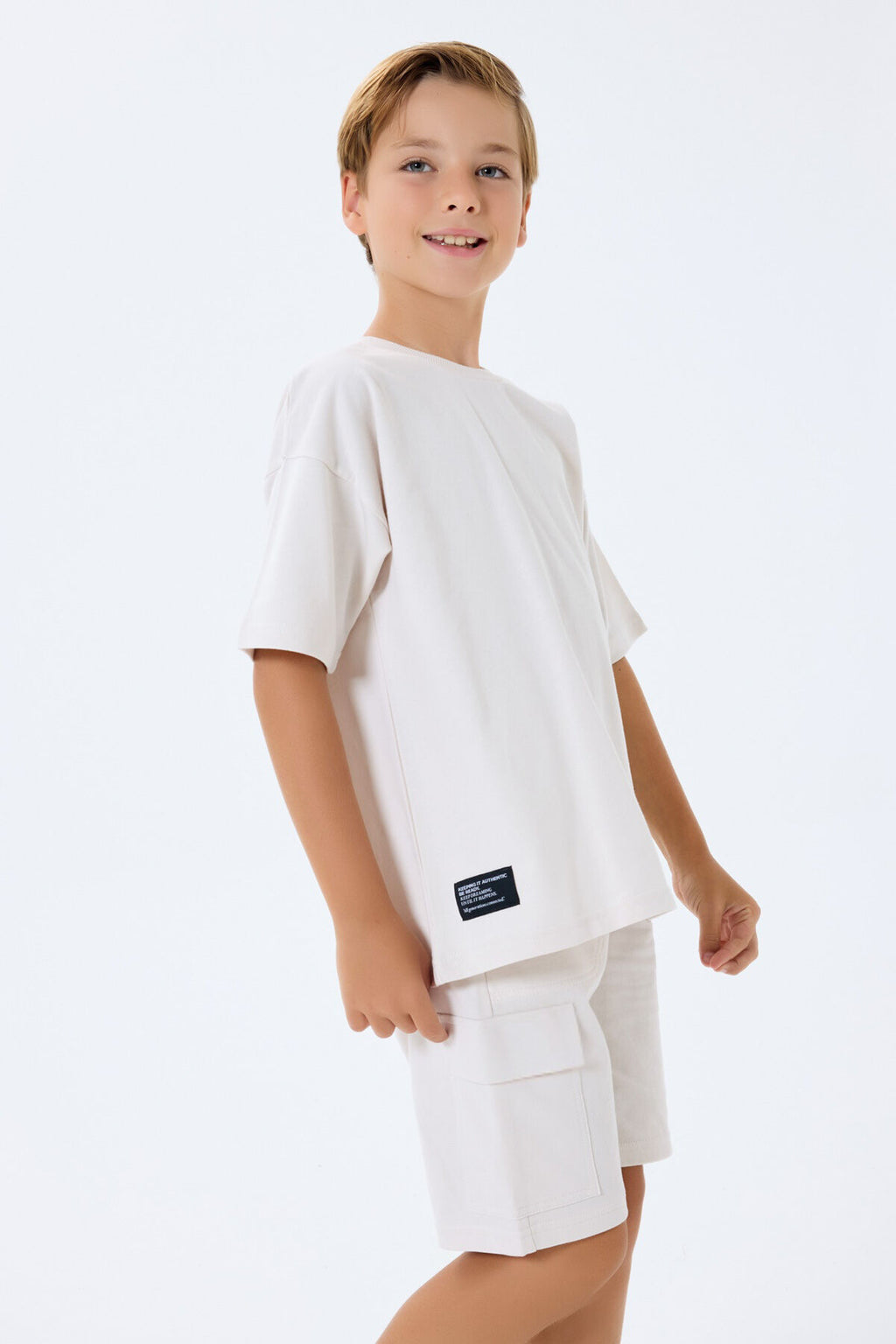 Rolypoly Erkek Çocuk Bisiklet Yaka Baskısız Yazlık Oversize Fit Beyaz Bermuda Takım RP3765-C-V3