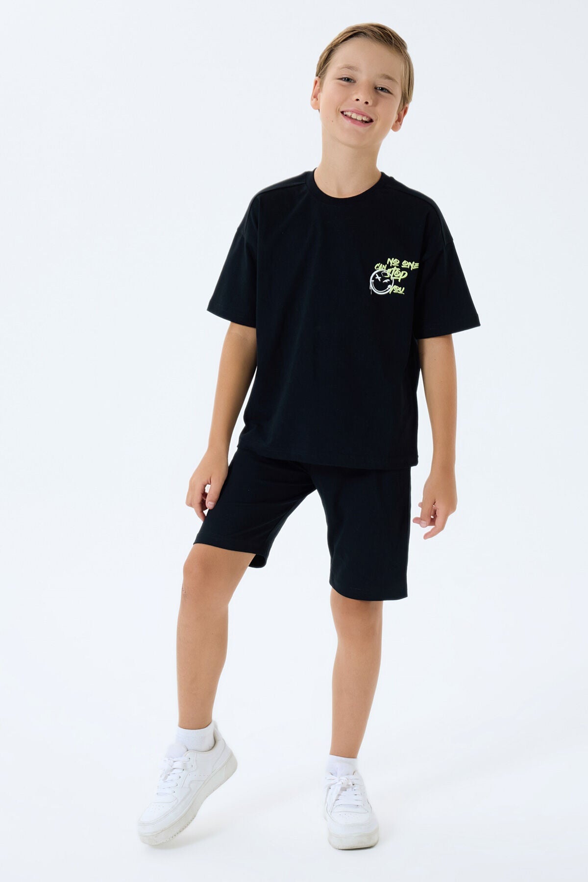 Rolypoly Erkek Çocuk Bisiklet Yaka Baskılı Yazlık Oversize Fit Siyah Bermuda Takım RP3758-C-V1 Ürün ana görseli