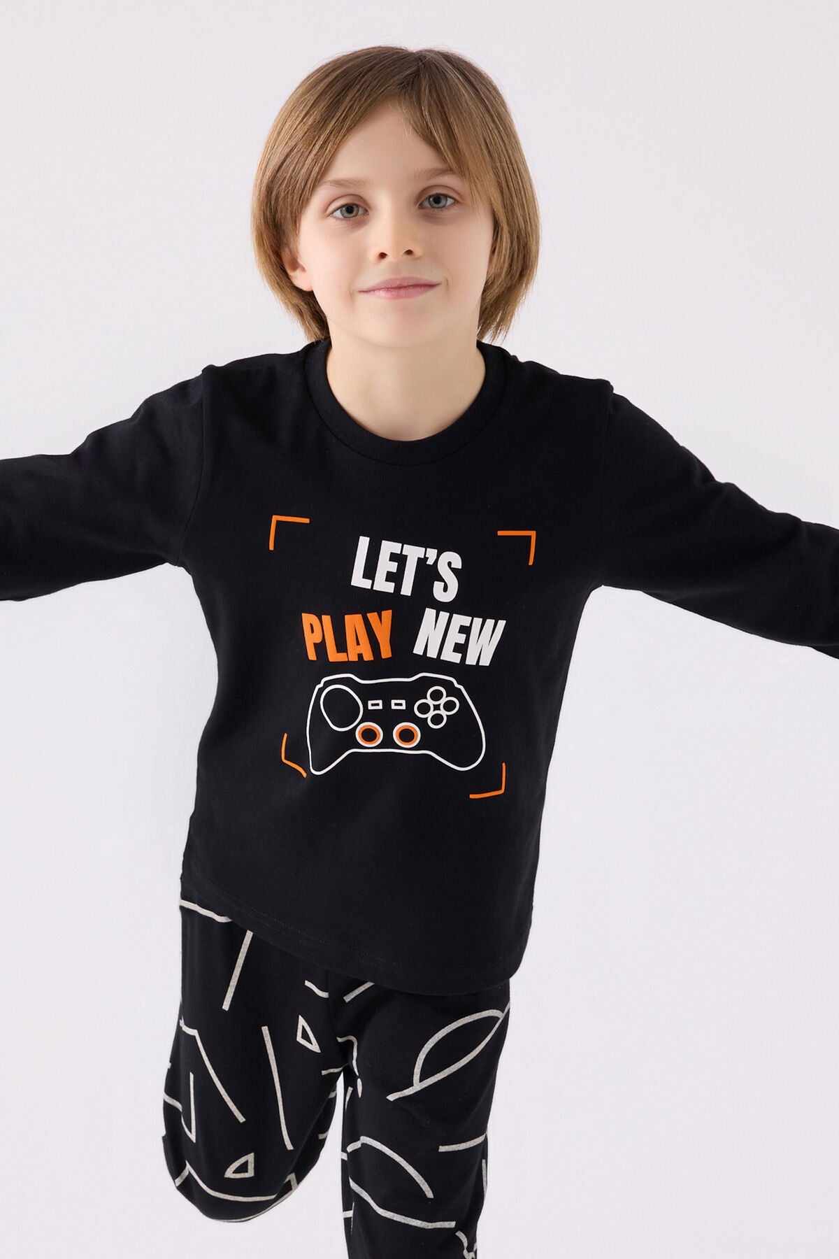 Erkek Çocuk Siyah Uzun Kol Pijama Takım Ürün ikincil görseli