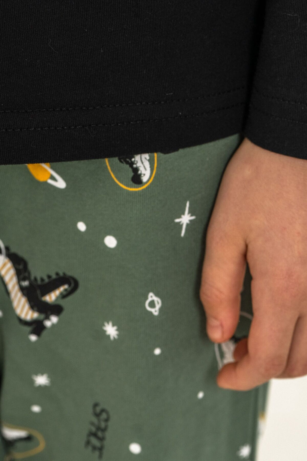 Rolypoly Erkek Çocuk Space Explorer Siyah Uzun Kol Pijama Takım RP3862-C-V2