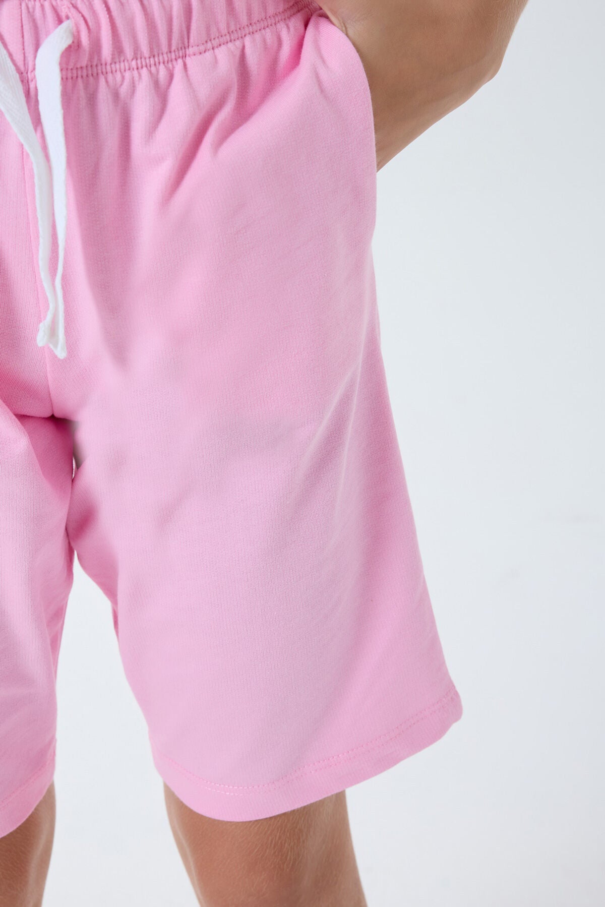 Rolypoly Kız Çocuk Bisiklet Yaka Baskılı Yazlık Regular Fit Beyaz Bermuda Takım RP3800-C-V1