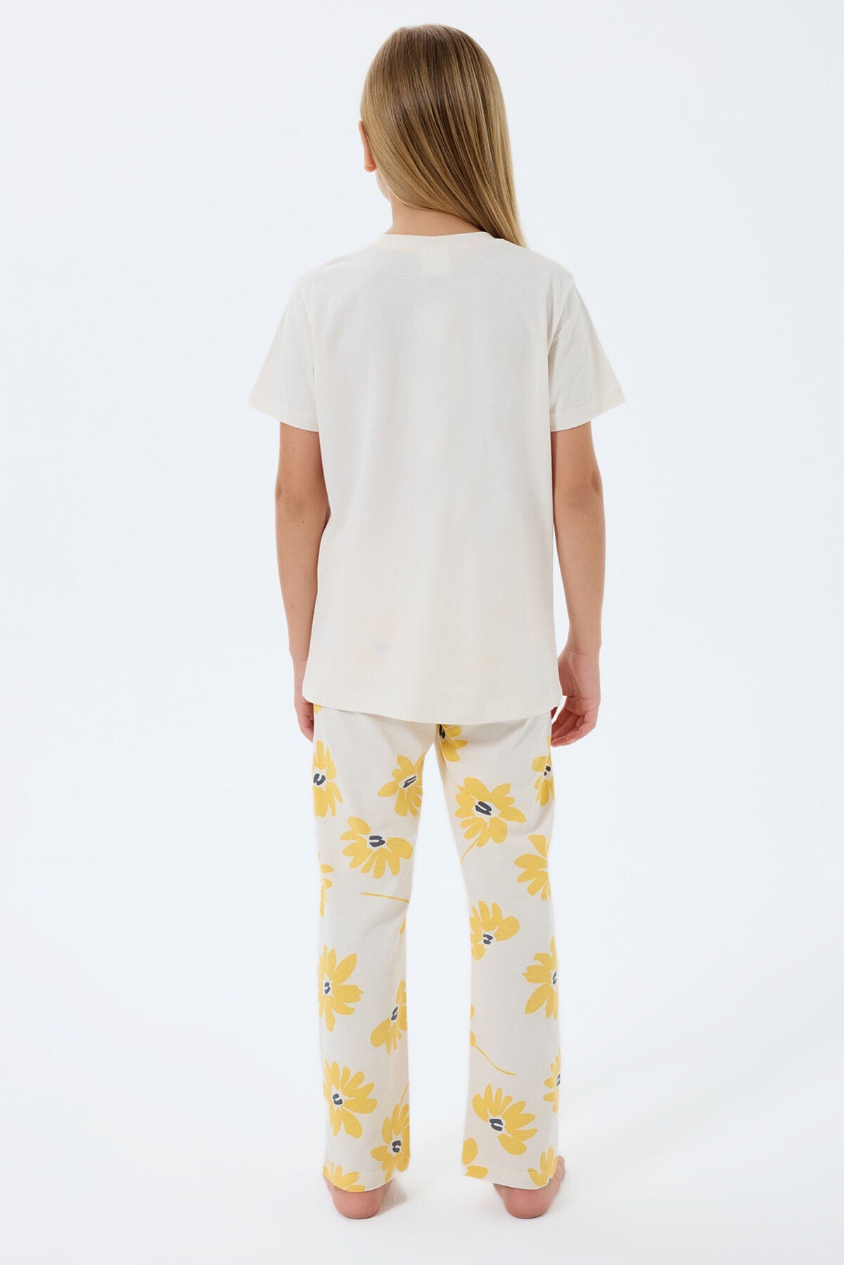 Rolypoly Kız Çocuk Bisiklet Yaka Baskılı Yazlık Regular Fit Krem Pijama Takımı RP3785-C-V1