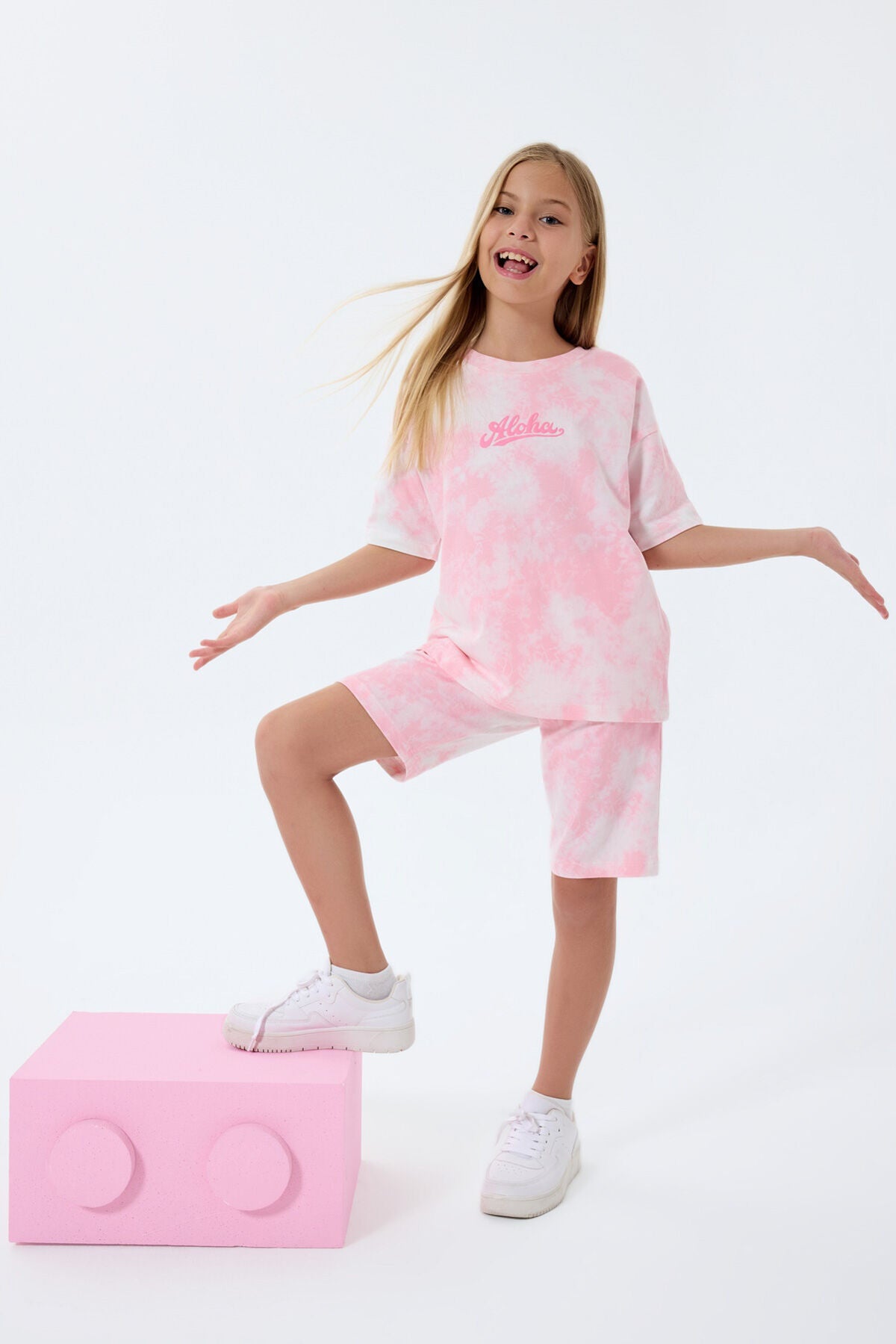 Rolypoly Kız Çocuk Bisiklet Yaka Baskılı Yazlık Regular Fit Pembe Bermuda Takım RP3803-C-V2 Ürün ana görseli