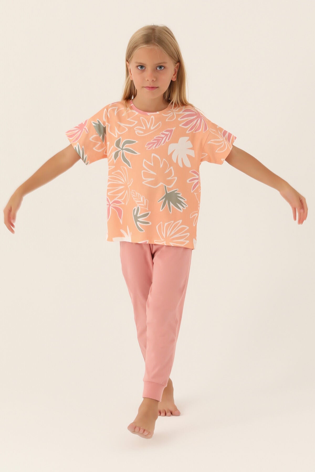Rolypoly Kız Çocuk Bisiklet Yaka Pigment Baskılı Yazlık Regular Fit Turuncu Pijama Takımı RP3386-C-V2 Ürün ikincil görseli