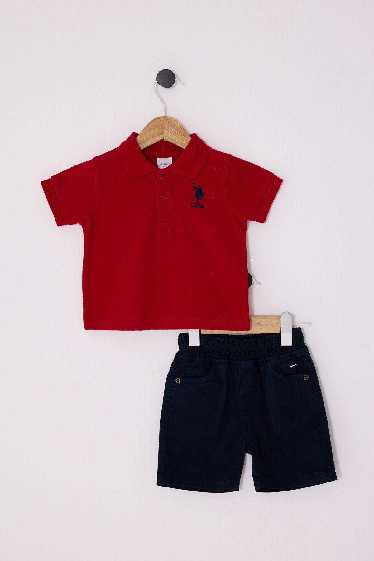 U.S. Polo Assn. Erkek Bebek Polo Yaka Pigment Baskılı Yazlık Regular Fit Kırmızı Bebek Takımı USB2630-C-V1 Ürün ana görseli