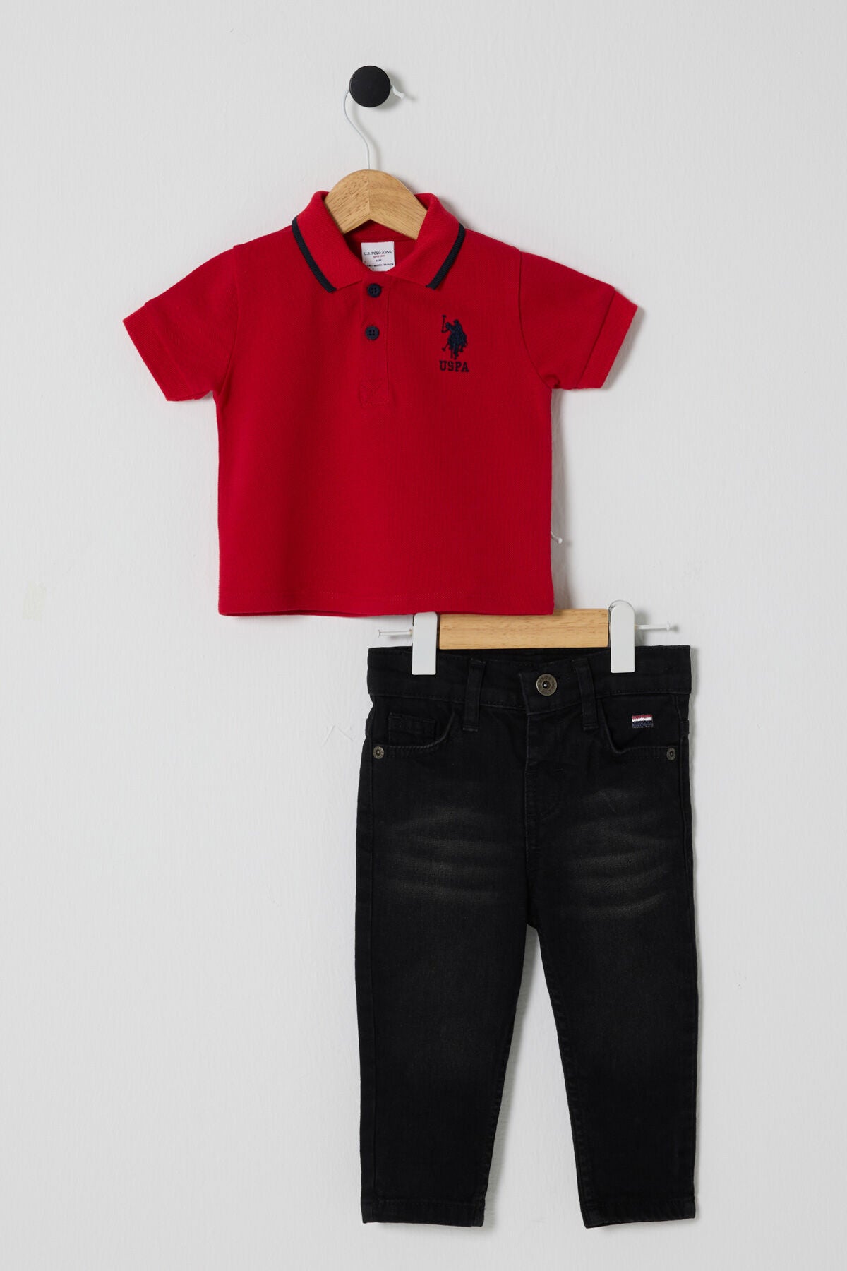 U.S. Polo Assn. Erkek Bebek Polo Yaka Pigment Baskılı Yazlık Regular Fit Kırmızı Bebek Takımı USB2626-C-V3 Ürün ana görseli