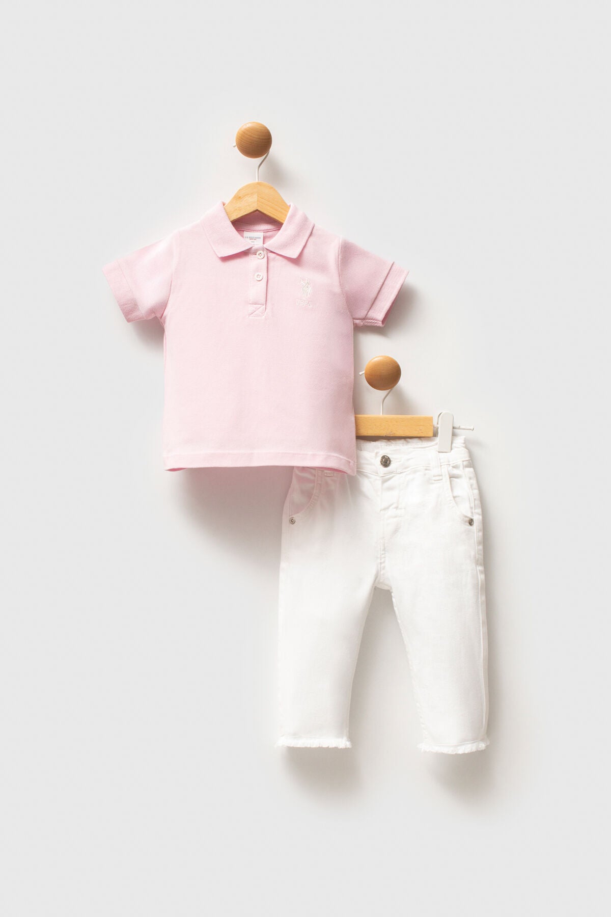U.S. Polo Assn. Kız Bebek Polo Yaka Pigment Baskılı Yazlık Regular Fit Pembe Bebek Takımı USB2632-C-V1 Ürün ana görseli