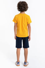 U.S. Polo Assn. Erkek Çocuk Bisiklet Yaka Pigment Baskılı Yazlık Regular Fit Sarı Bermuda Takım US1027-C-V-1