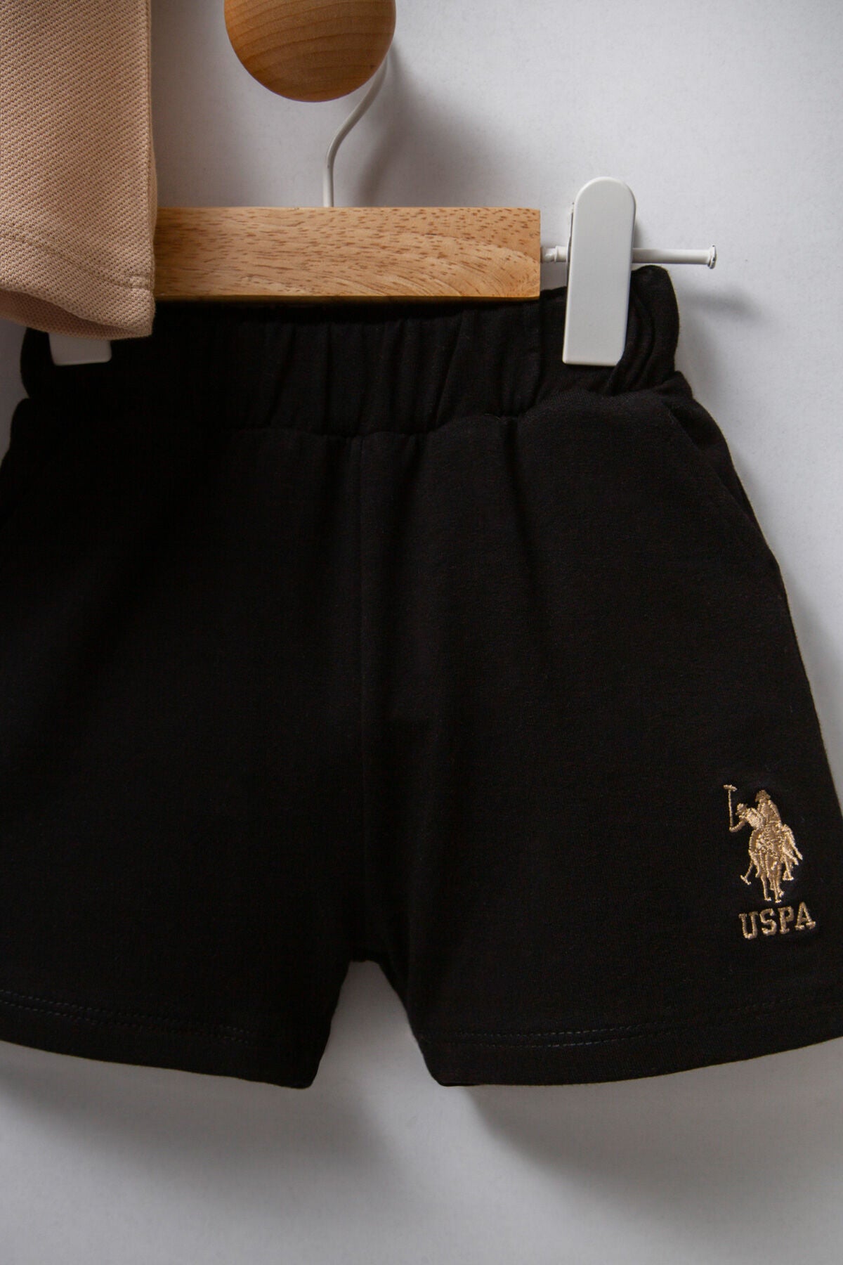 U.S. Polo Assn. Erkek Bebek Polo Yaka Pigment Baskılı Yazlık Regular Fit Beyaz Bebek Takımı USB2339-C-V6
